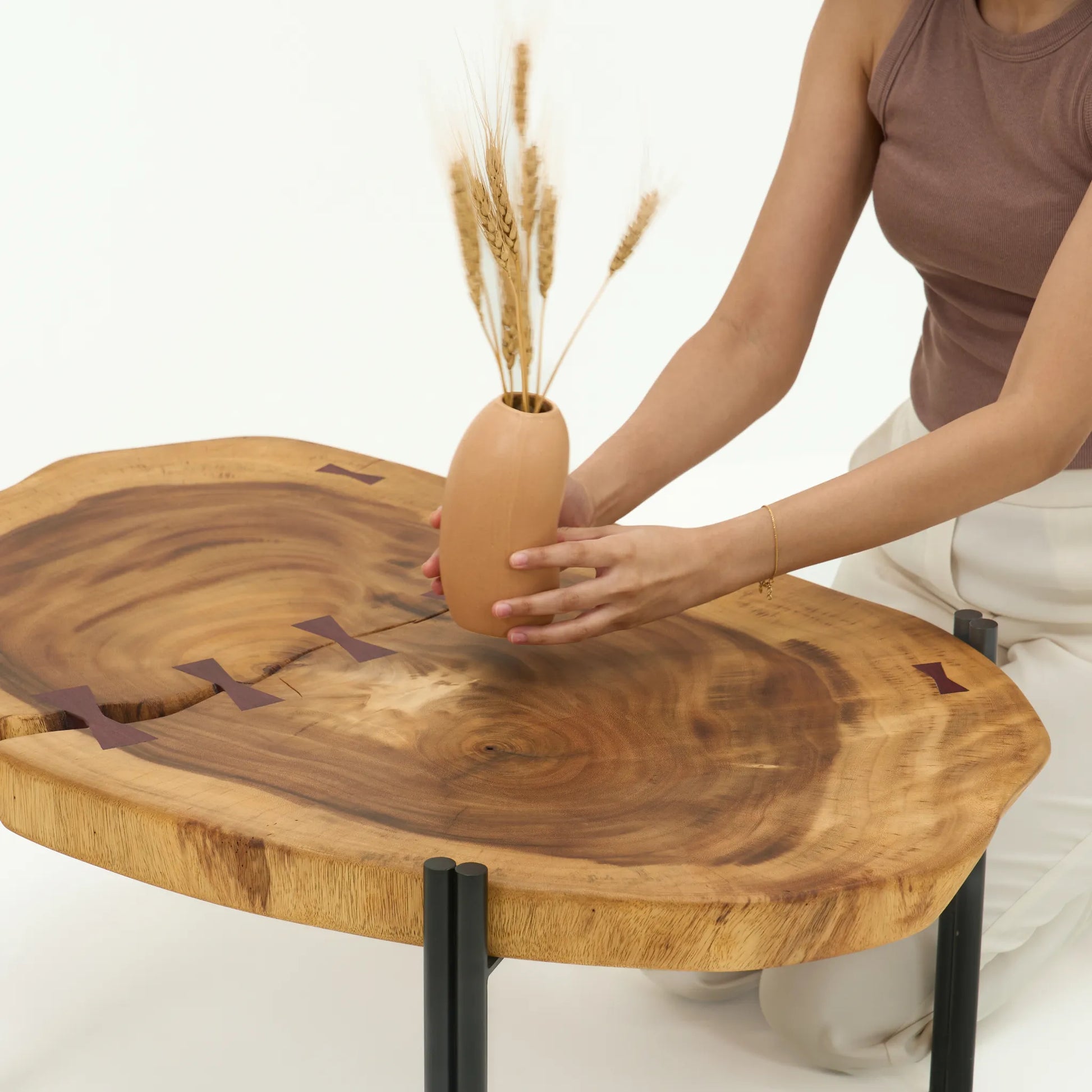 BOGOTA COFFEE TABLE