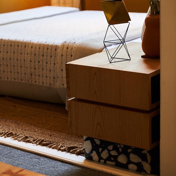 MARLAGO SIDE TABLE