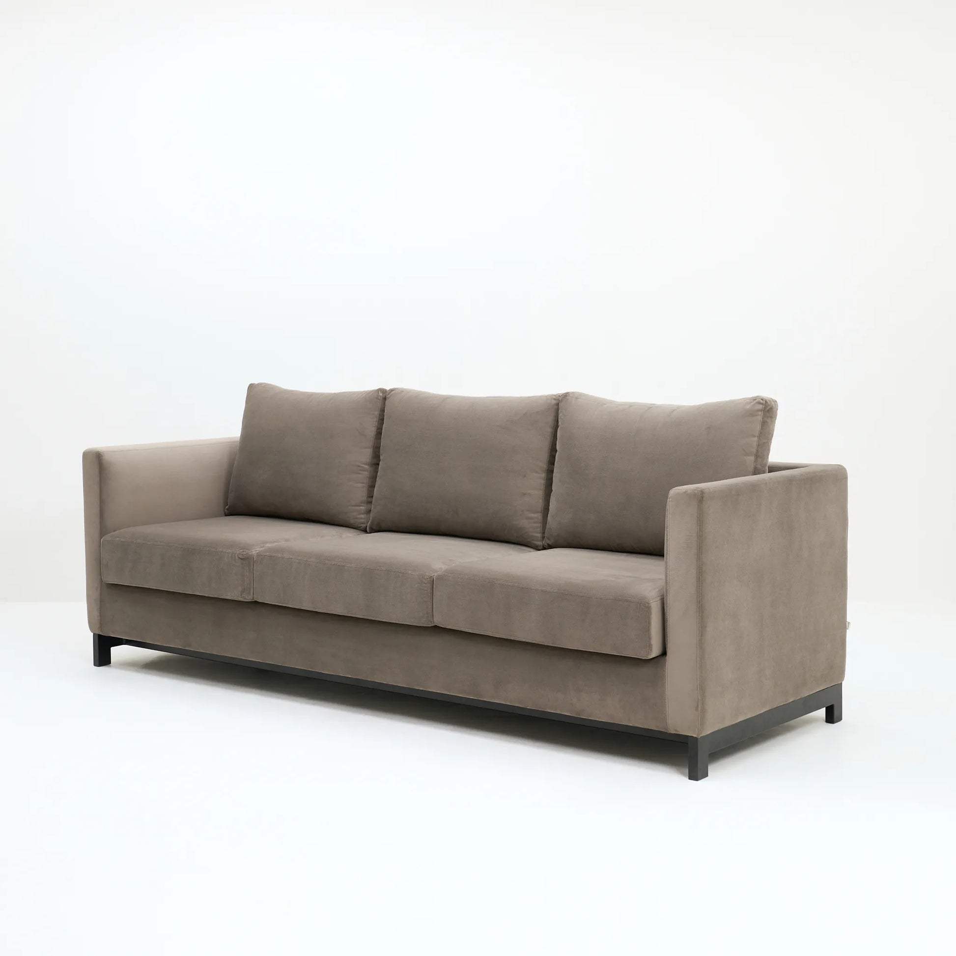 PABLO | 3 SEATER SOFA
