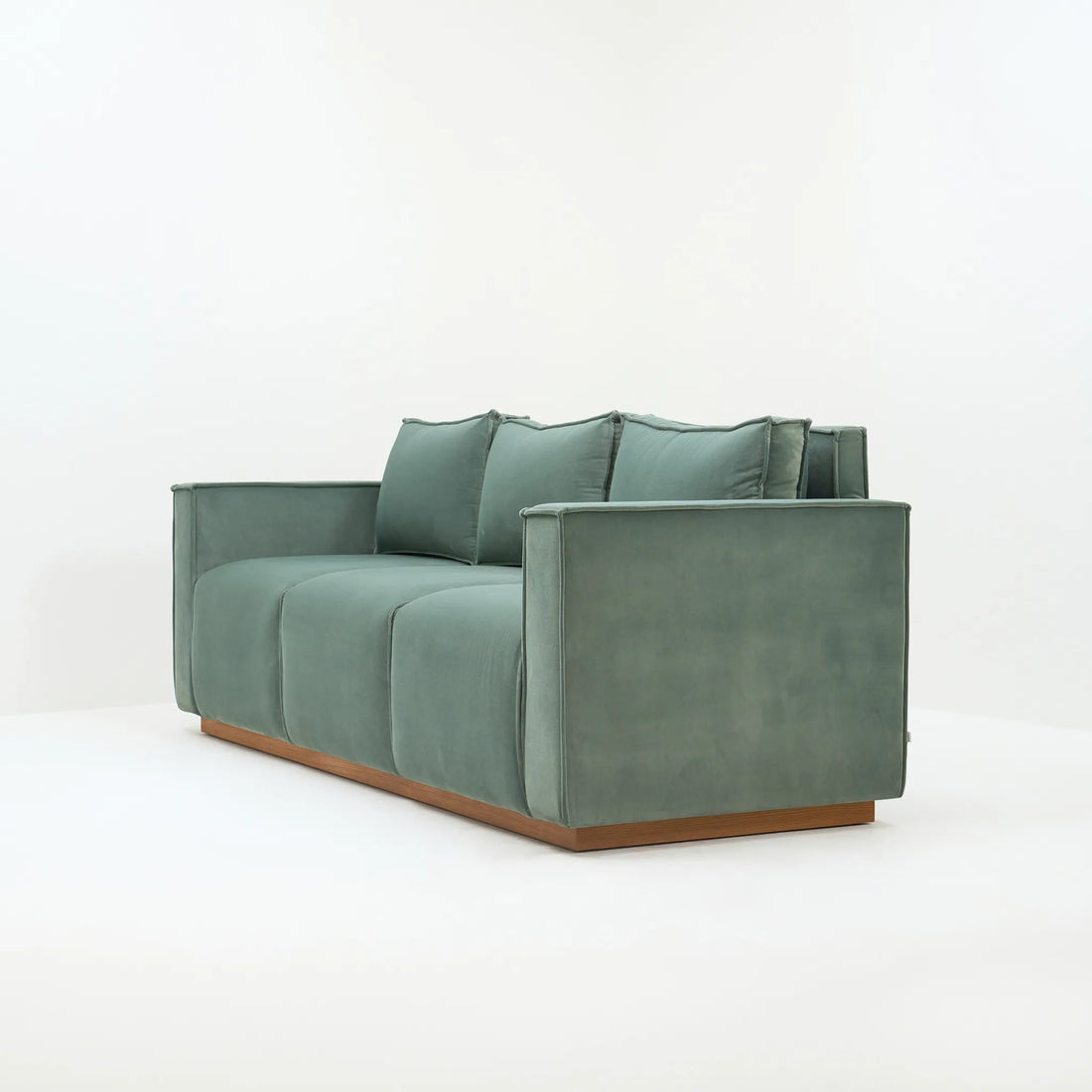 MAXIMO | 3 SEATER SOFA