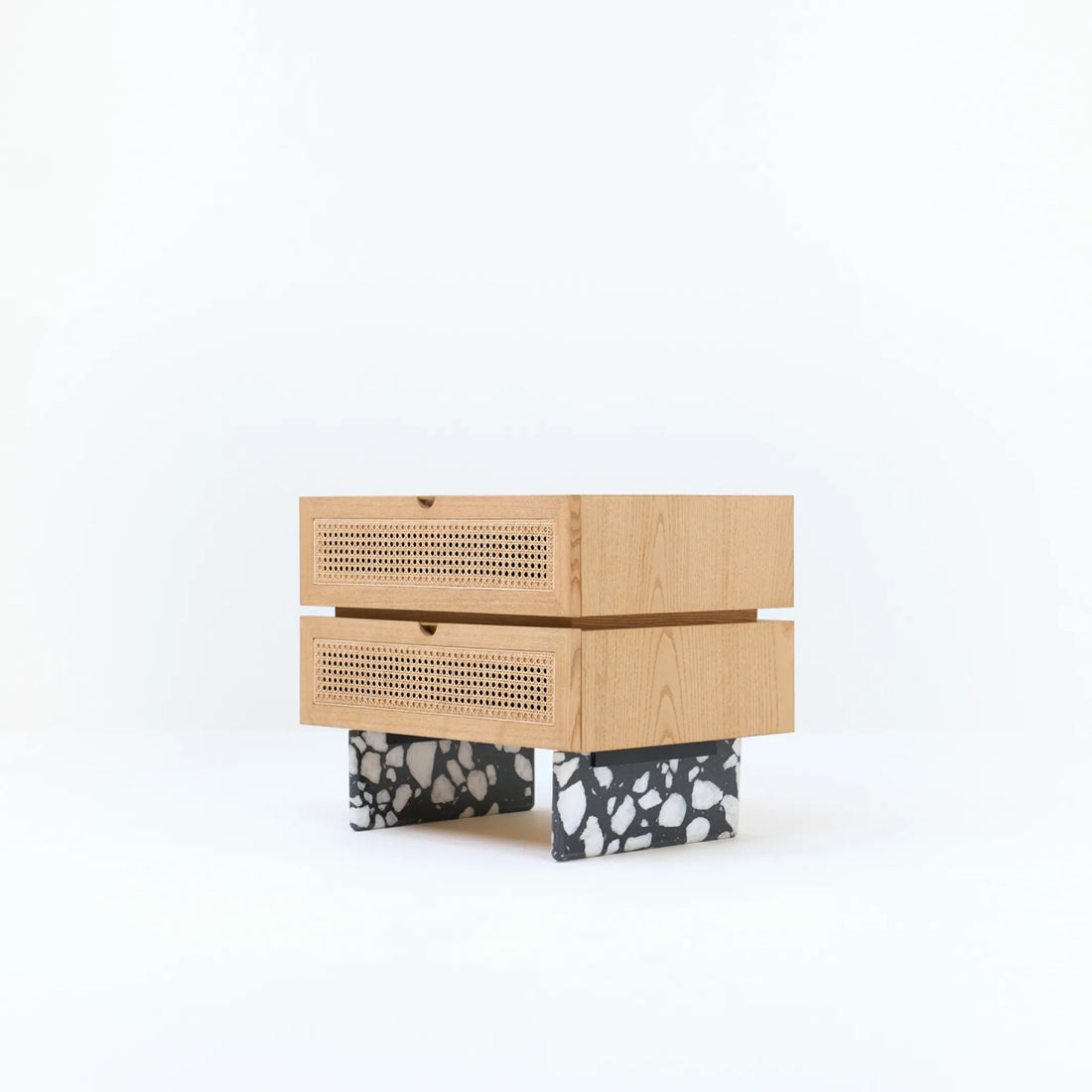MARLAGO SIDE TABLE