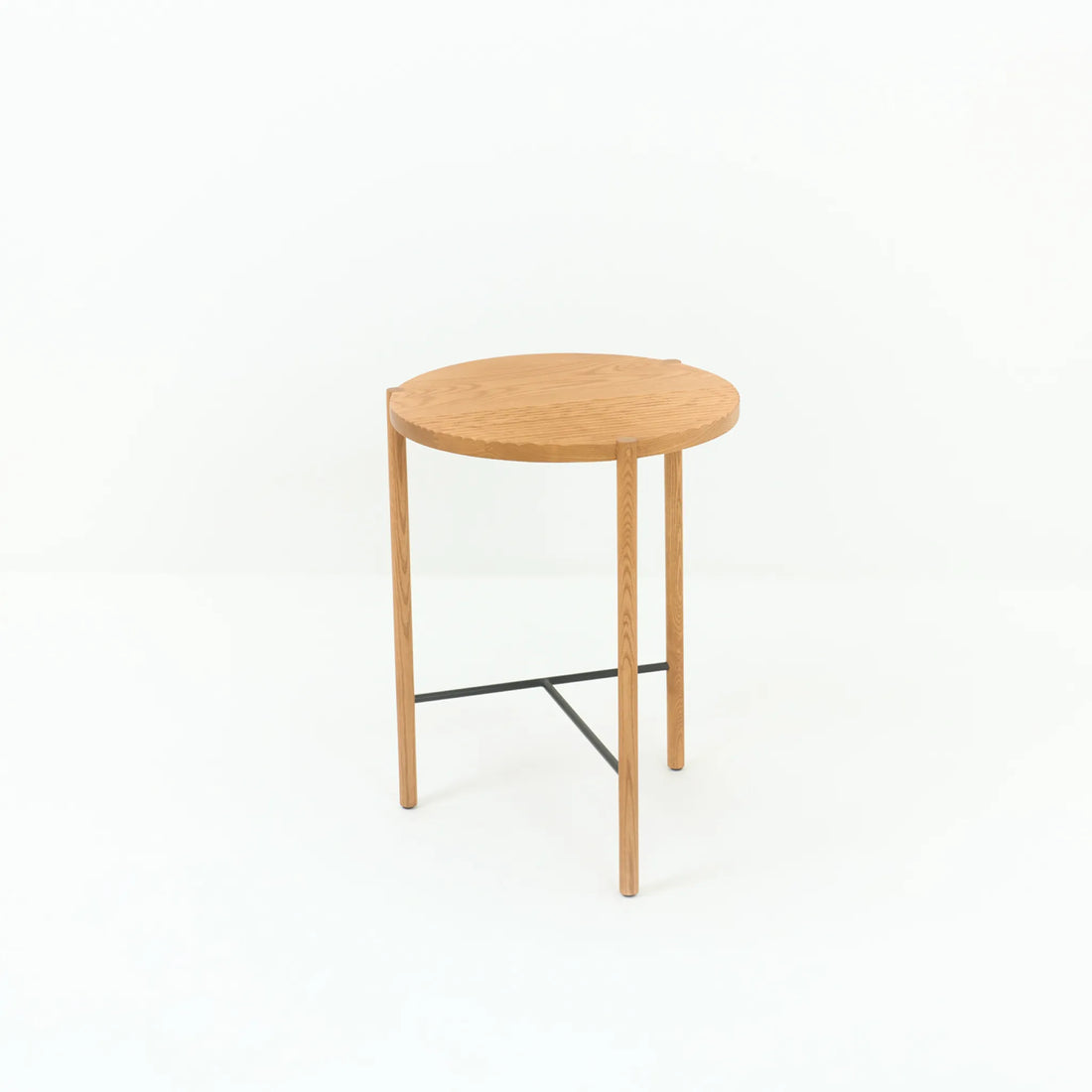 QUADRON SIDE TABLE