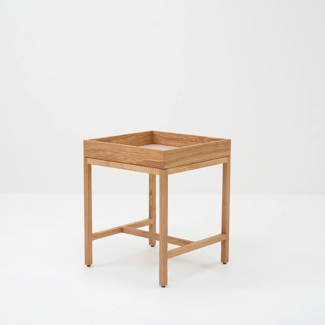 TRÉ -  SIDE TABLE