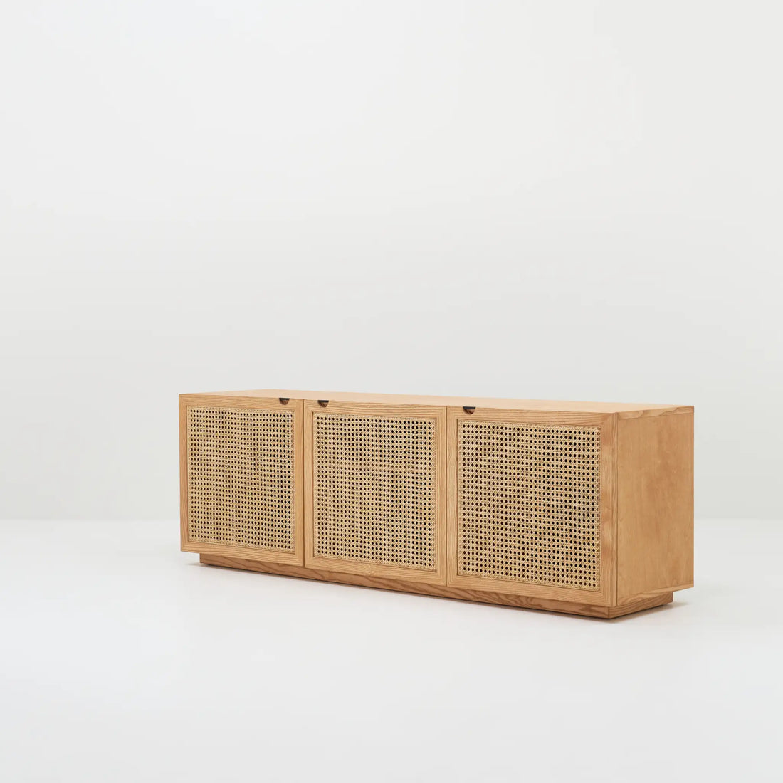 CECIL CONSOLE