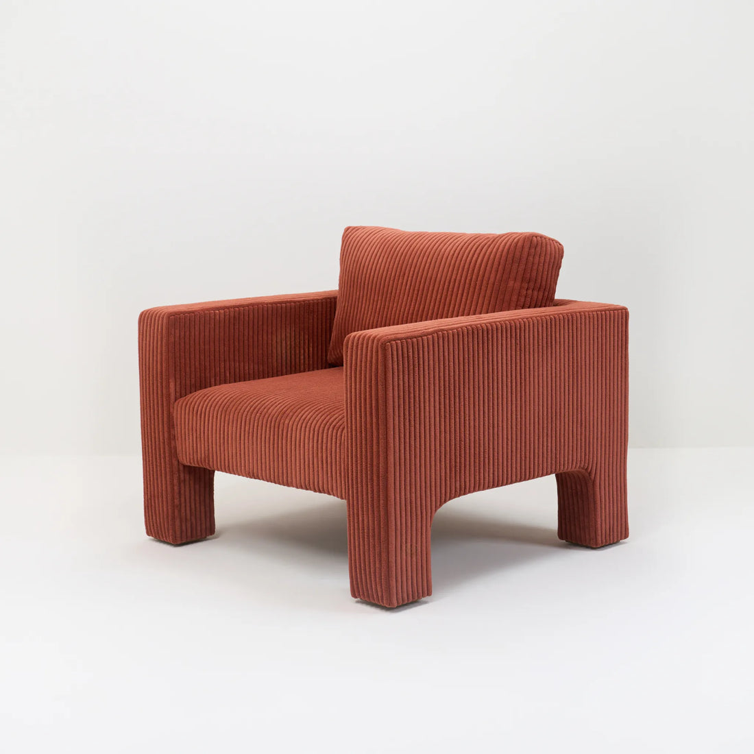 MONO LOUNGE CHAIR
