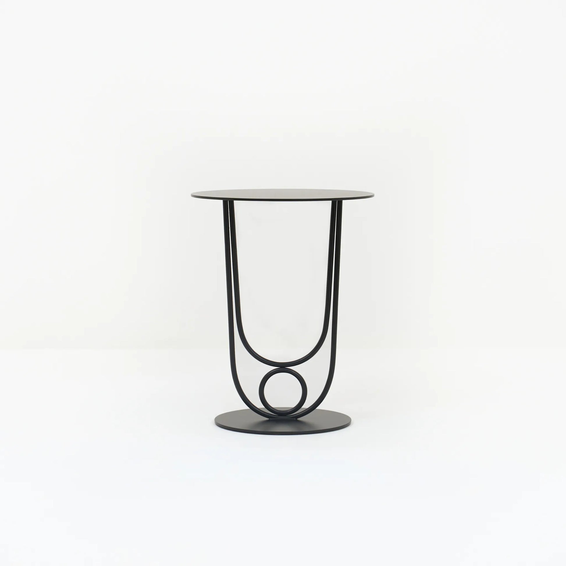 PONDI SIDE TABLE