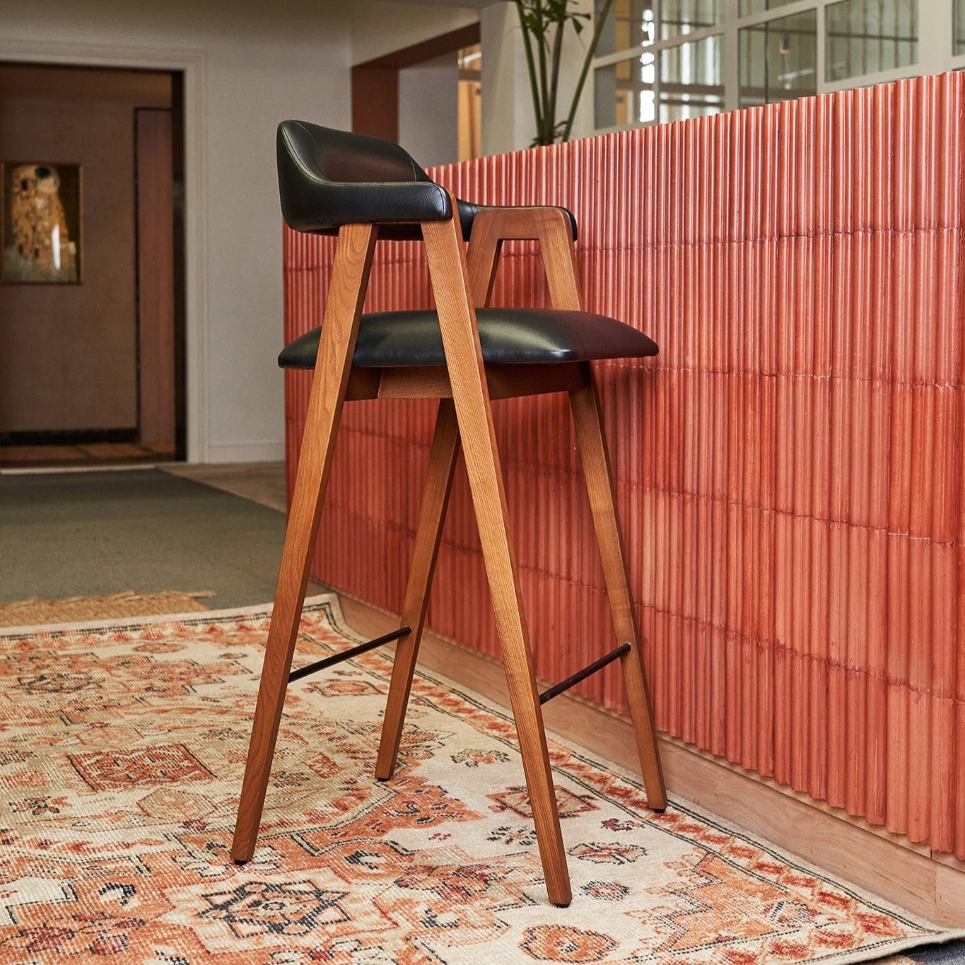 PEGGY BAR STOOL