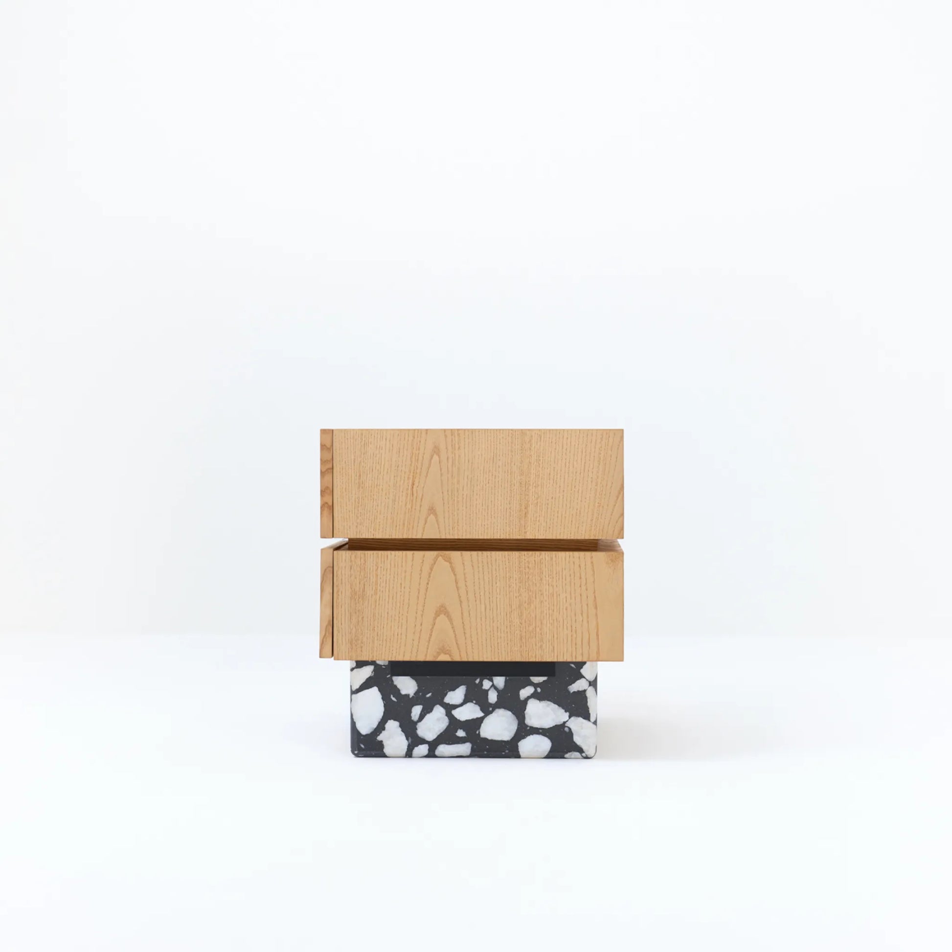 MARLAGO SIDE TABLE