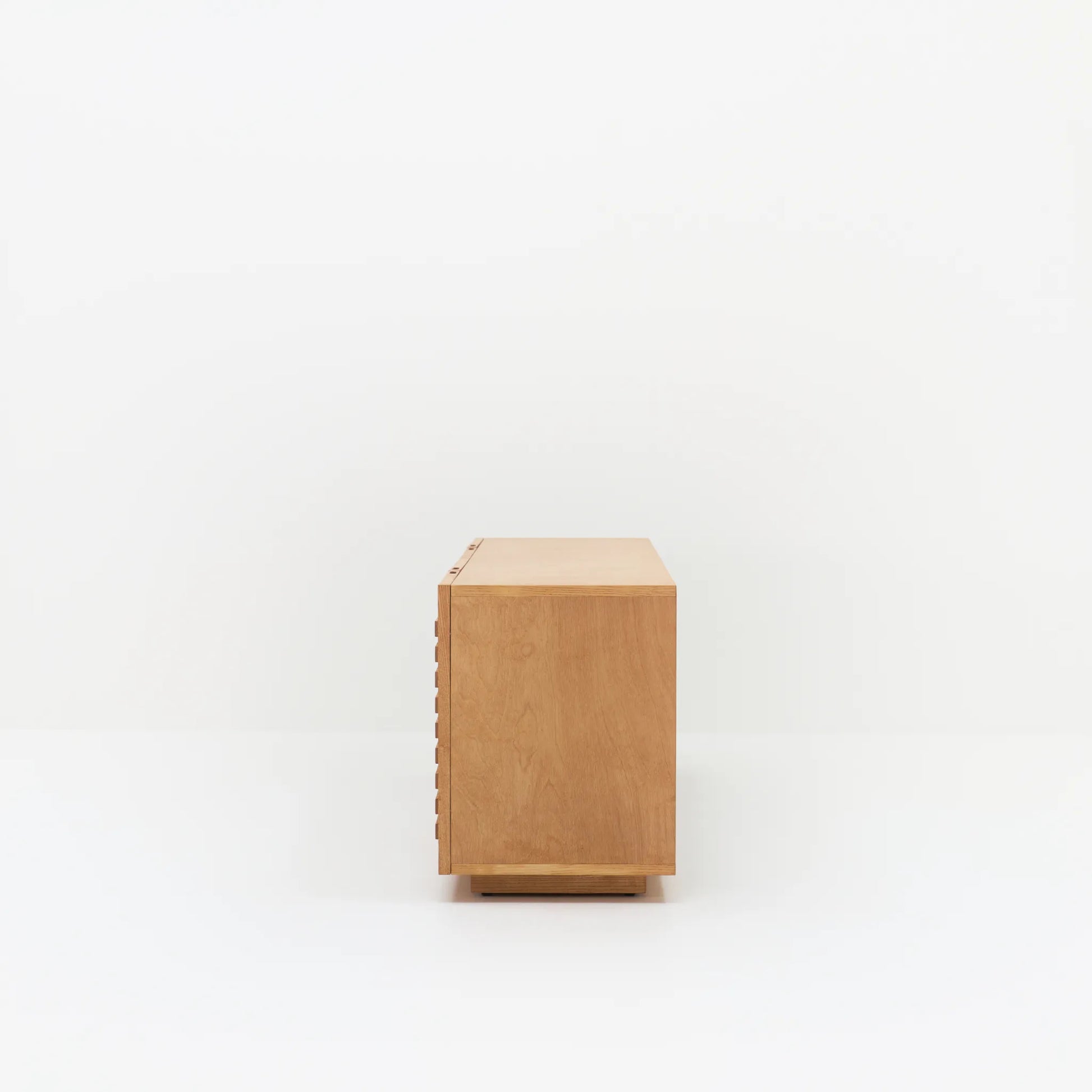 LATO CONSOLE