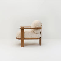 NANYUKI LOUNGE CHAIR | PRIMO