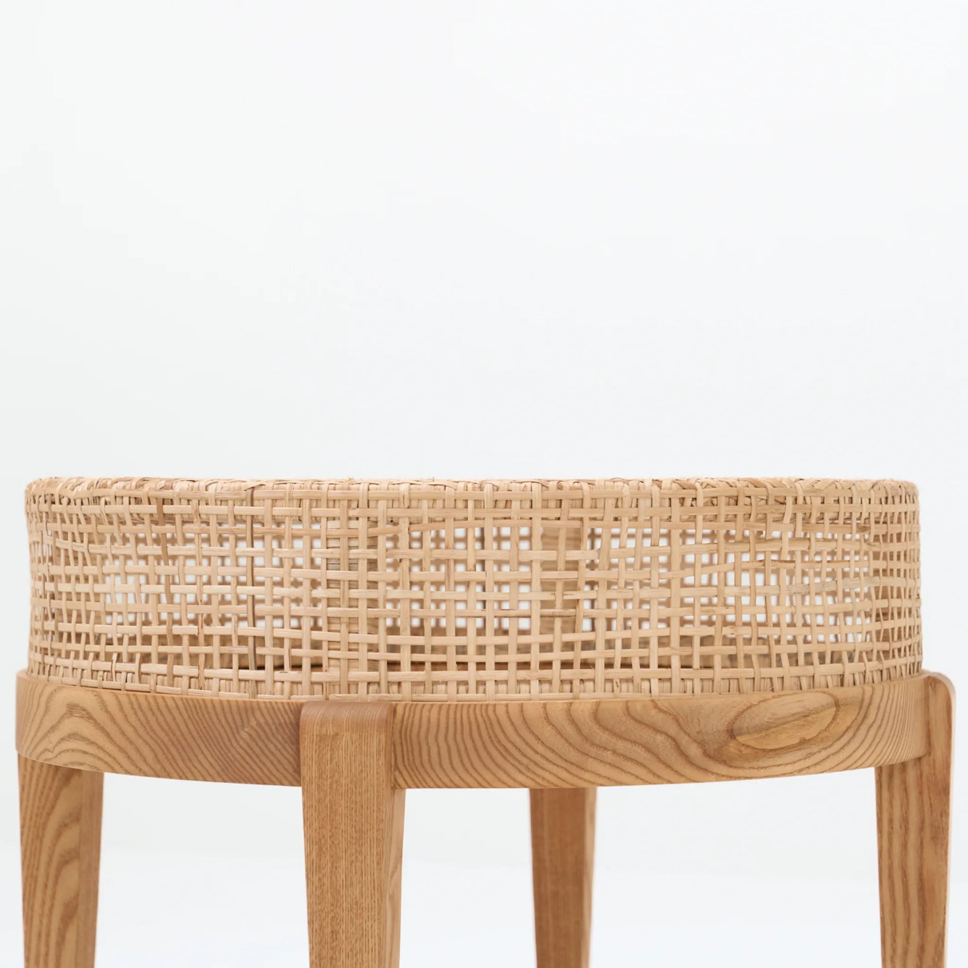 KROSS SIDE TABLE
