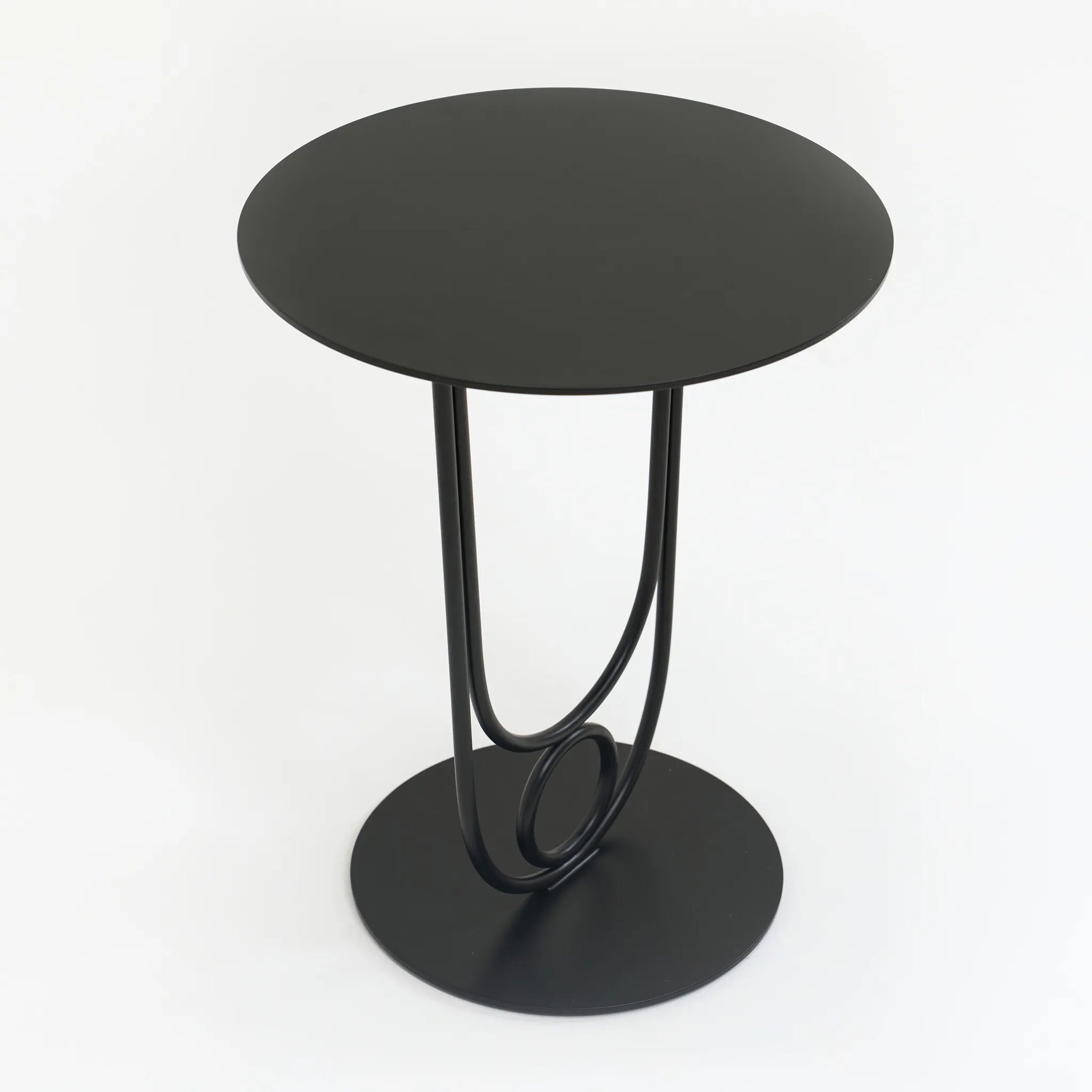 PONDI SIDE TABLE