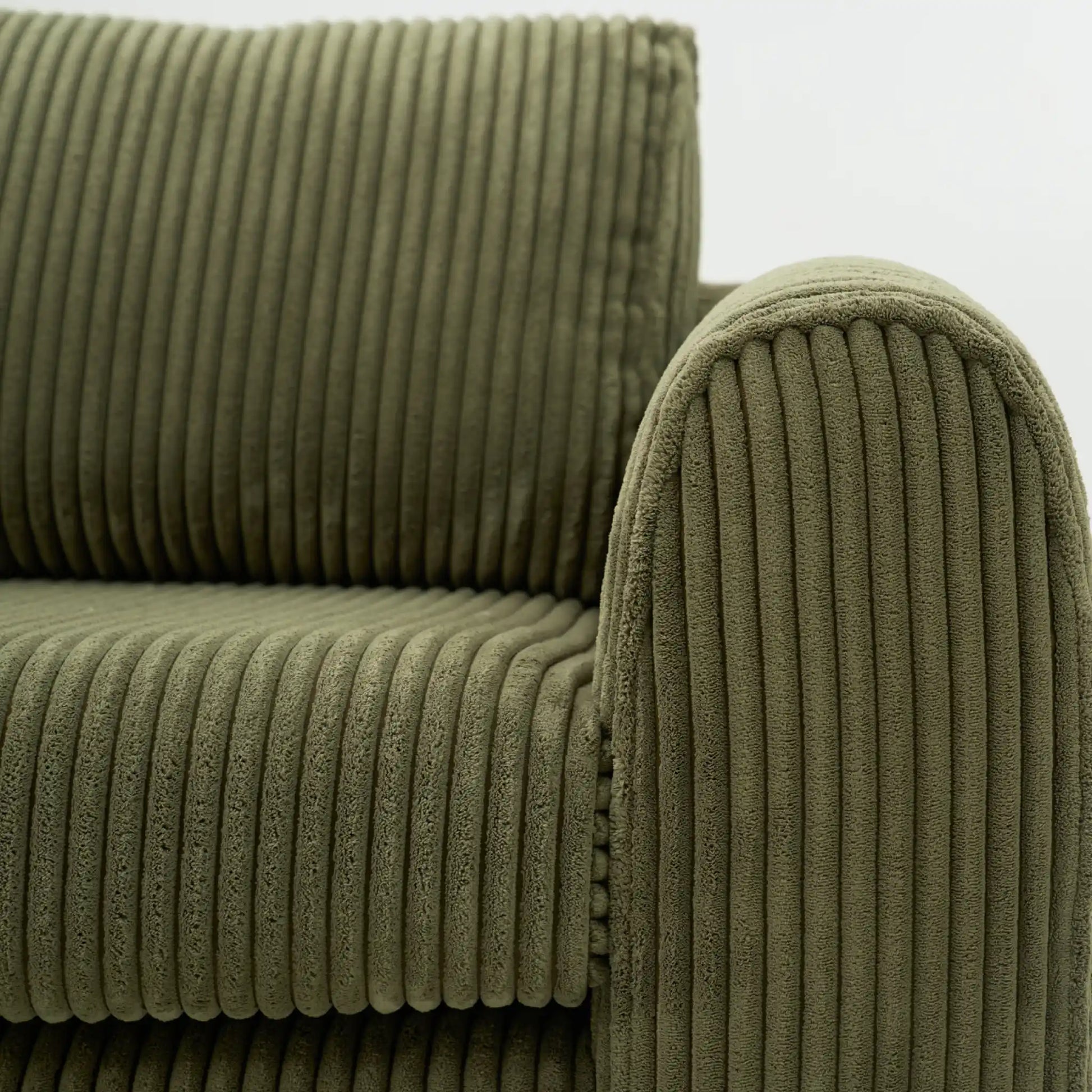 BISCOFF | 3 SEATER SOFA