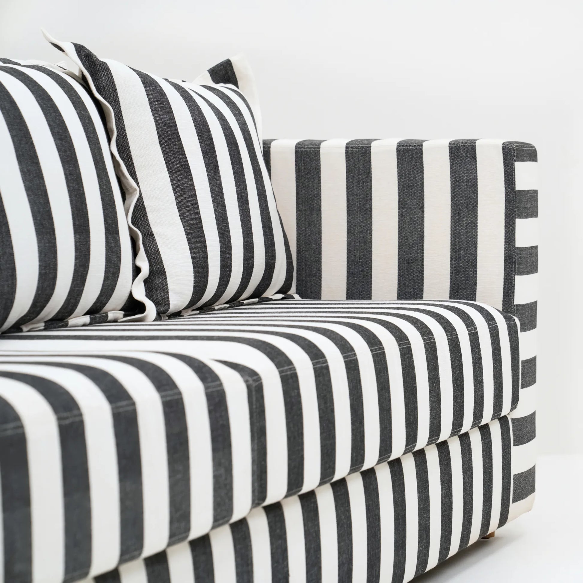 PORTIA | 4 SEATER SOFA
