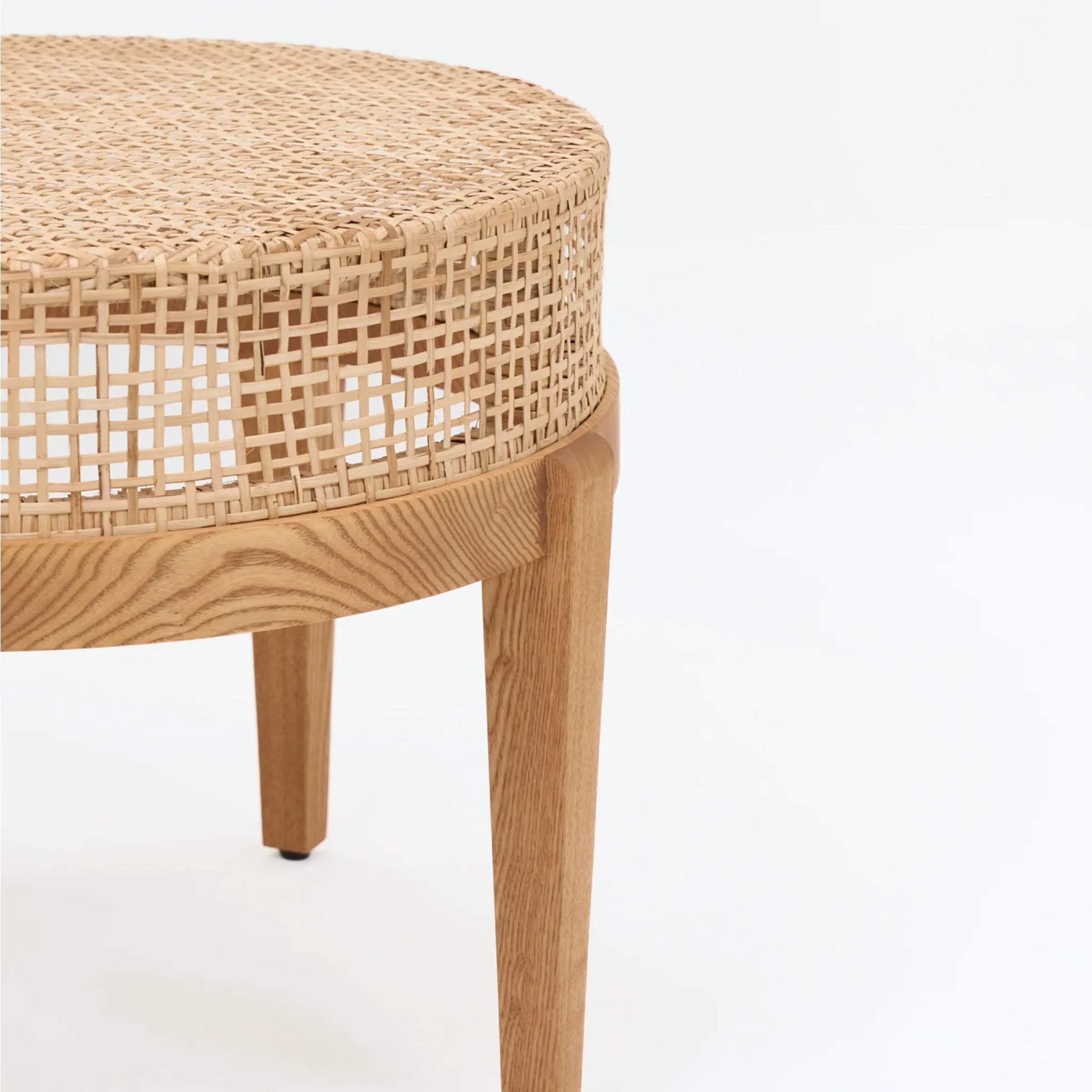 KROSS SIDE TABLE