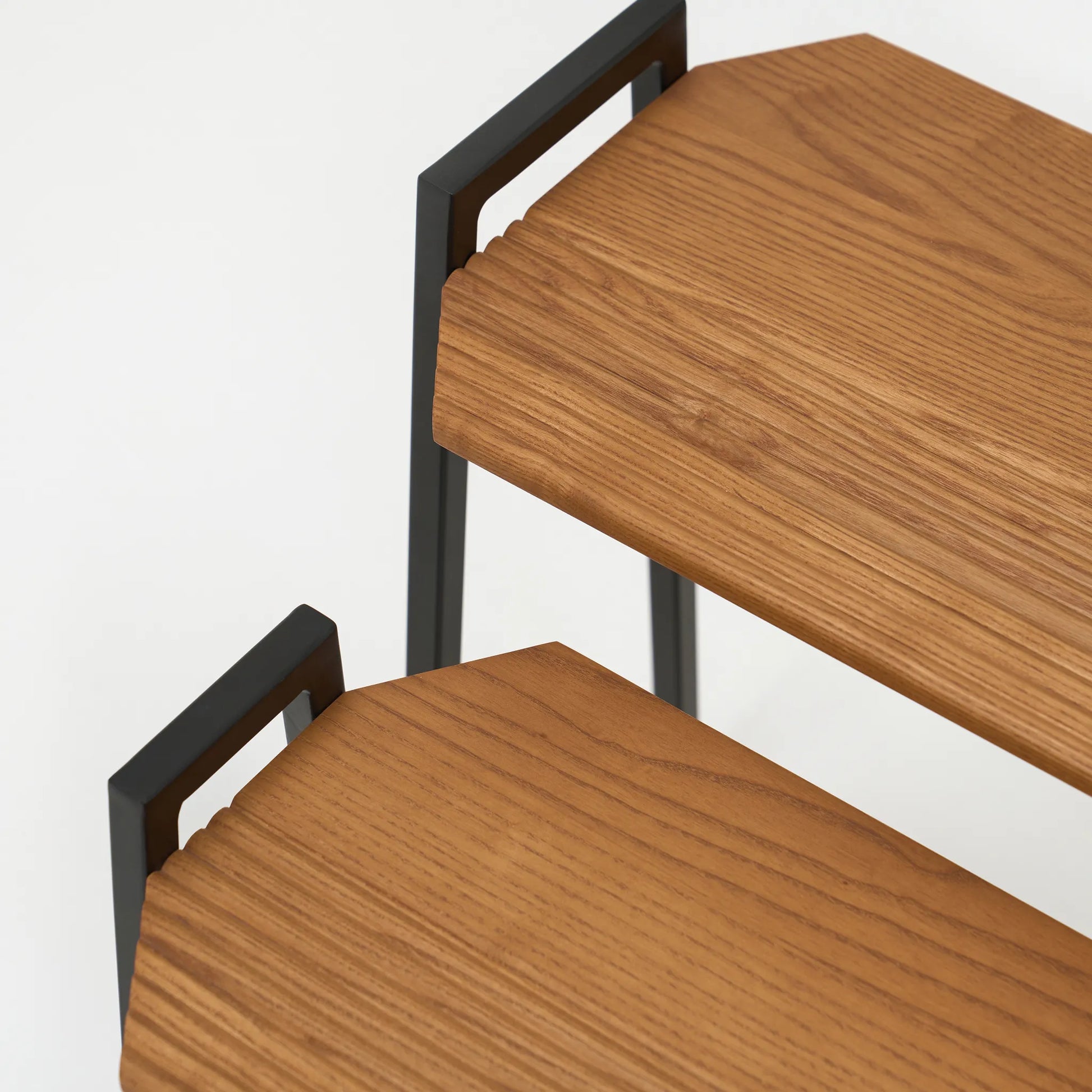 PETRA NESTING TABLE
