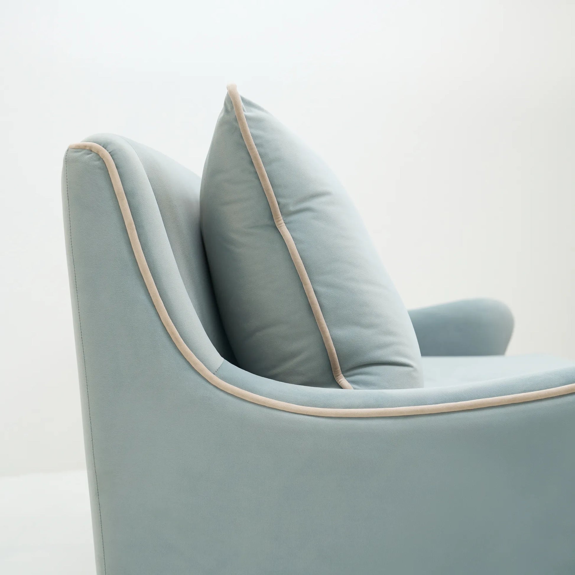 MARIO | 3 SEATER SOFA