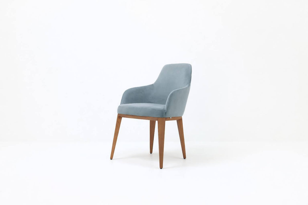 AGATHA CHAIR