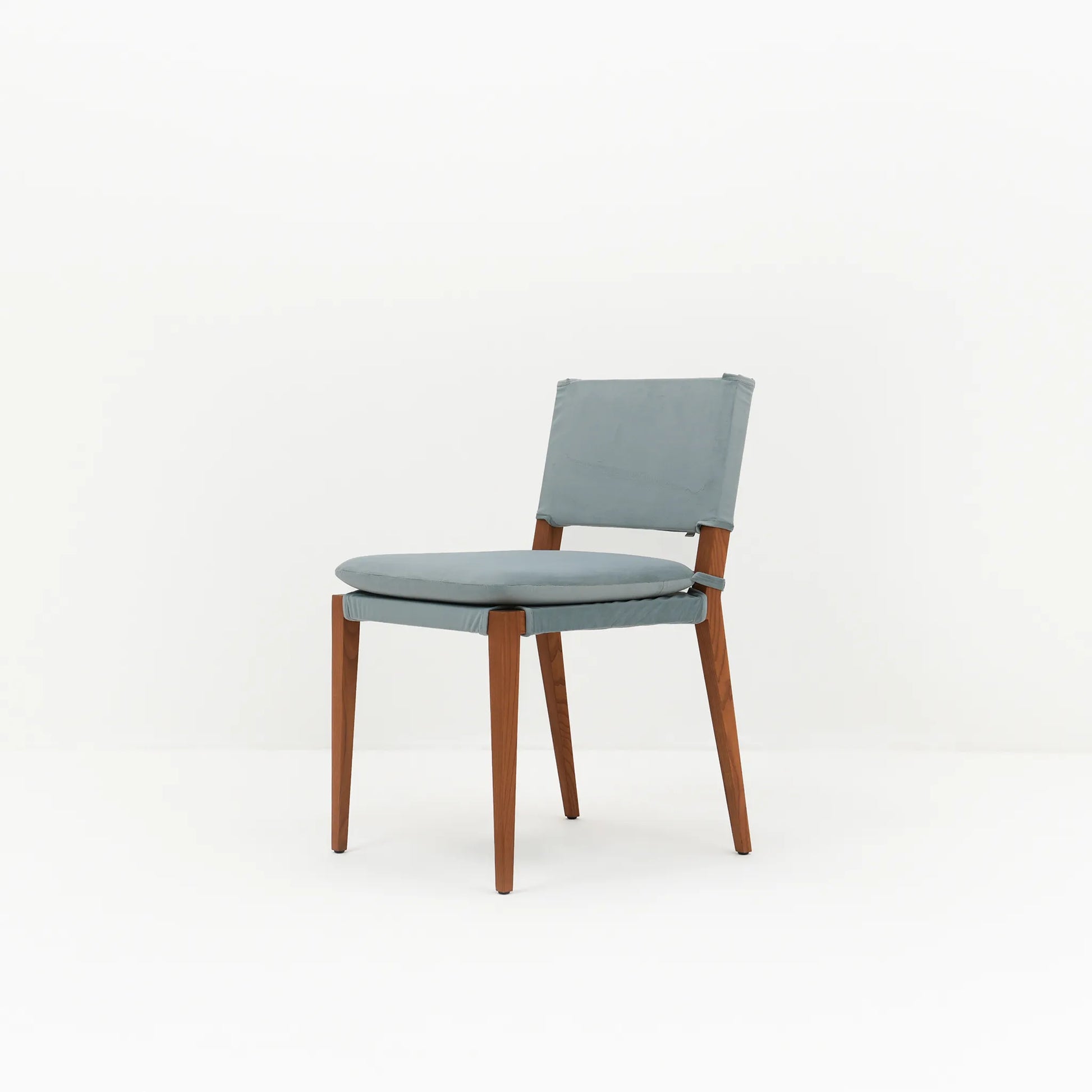 YANA CHAIR