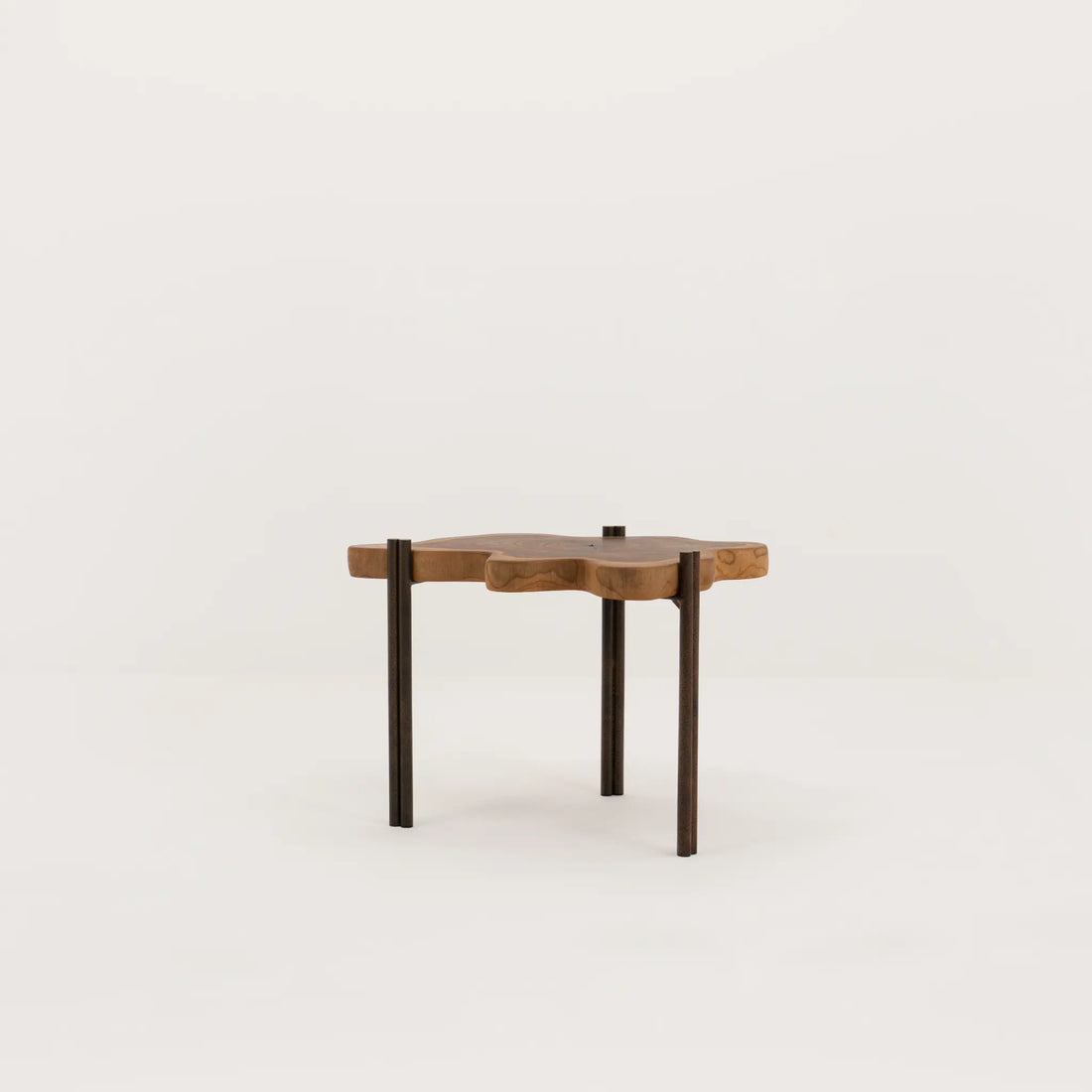 BOGOTA SIDE TABLE | PRIMO