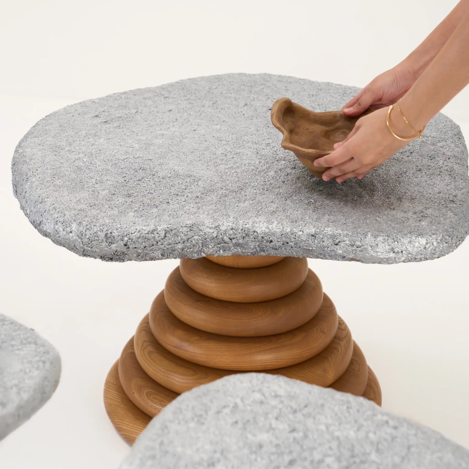 COSMOS COFFEE TABLE CLUSTER |  PRIVE
