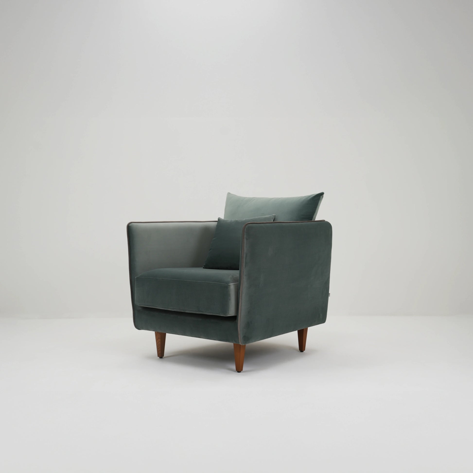 DALI LOUNGE CHAIR