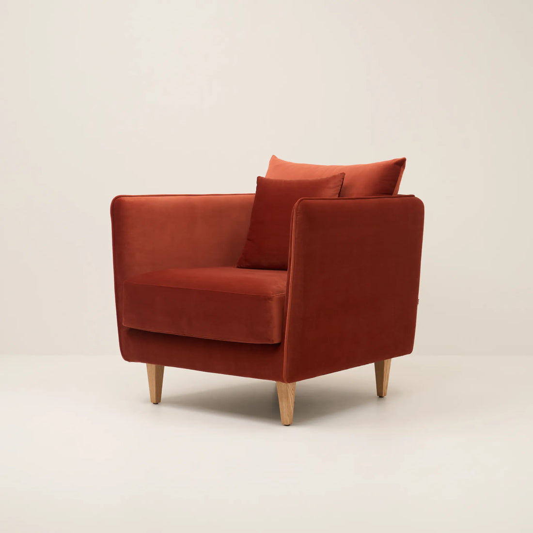 DALI LOUNGE CHAIR