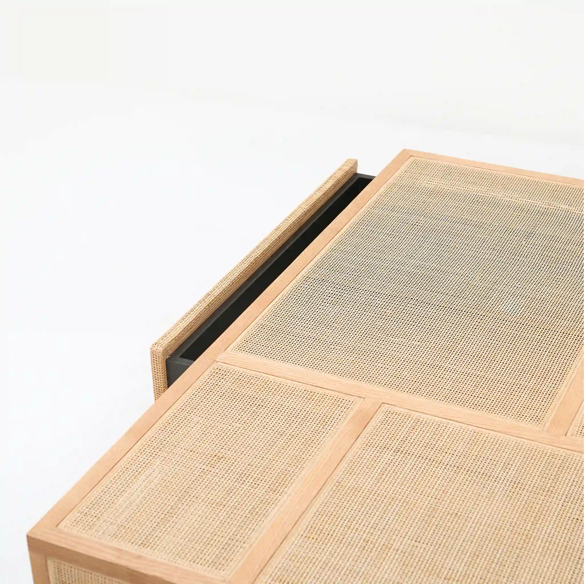 DORSET COFFEE TABLE