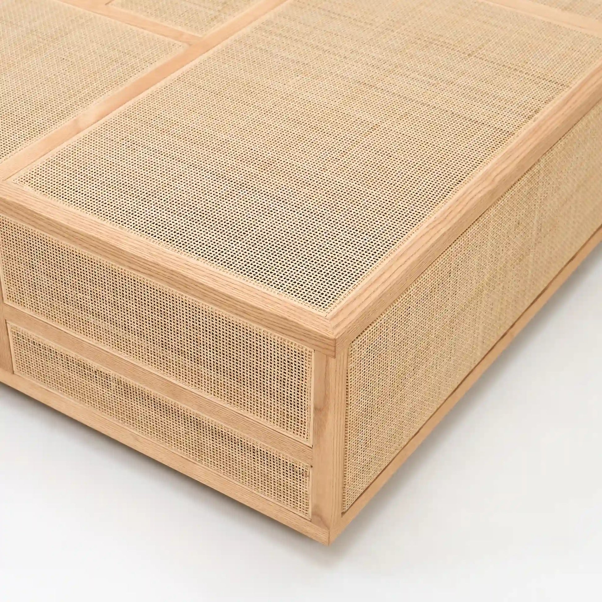 DORSET COFFEE TABLE