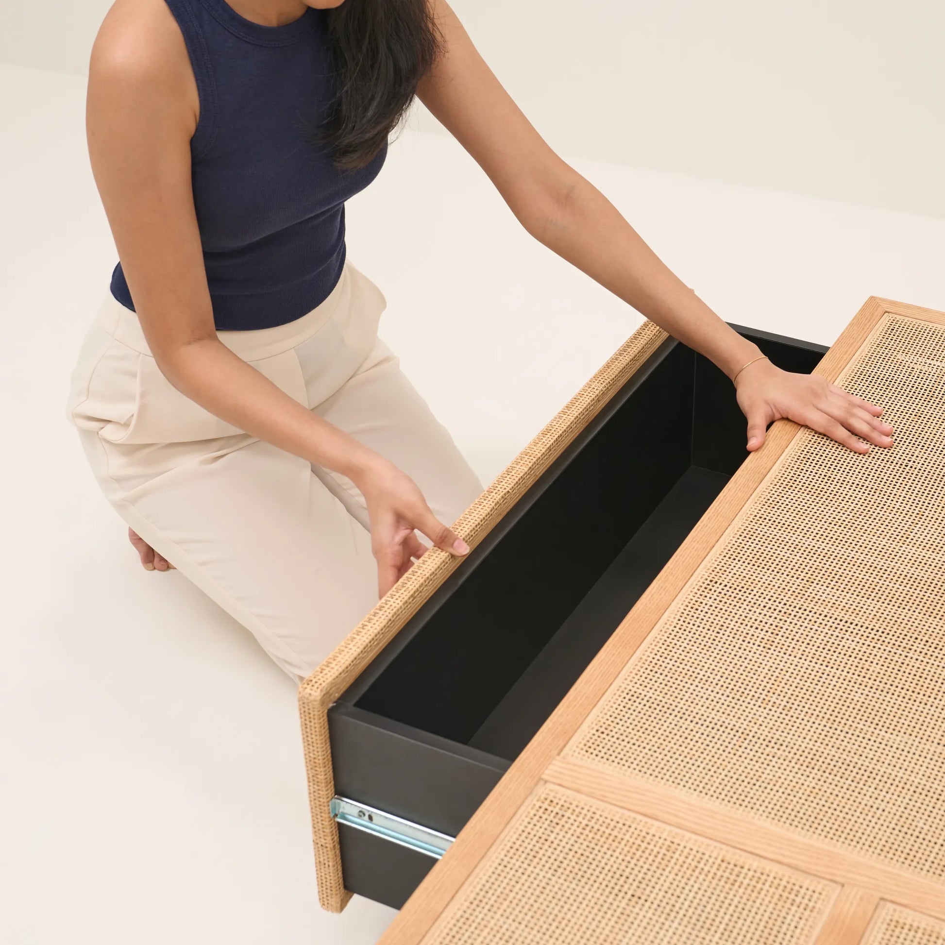 DORSET COFFEE TABLE