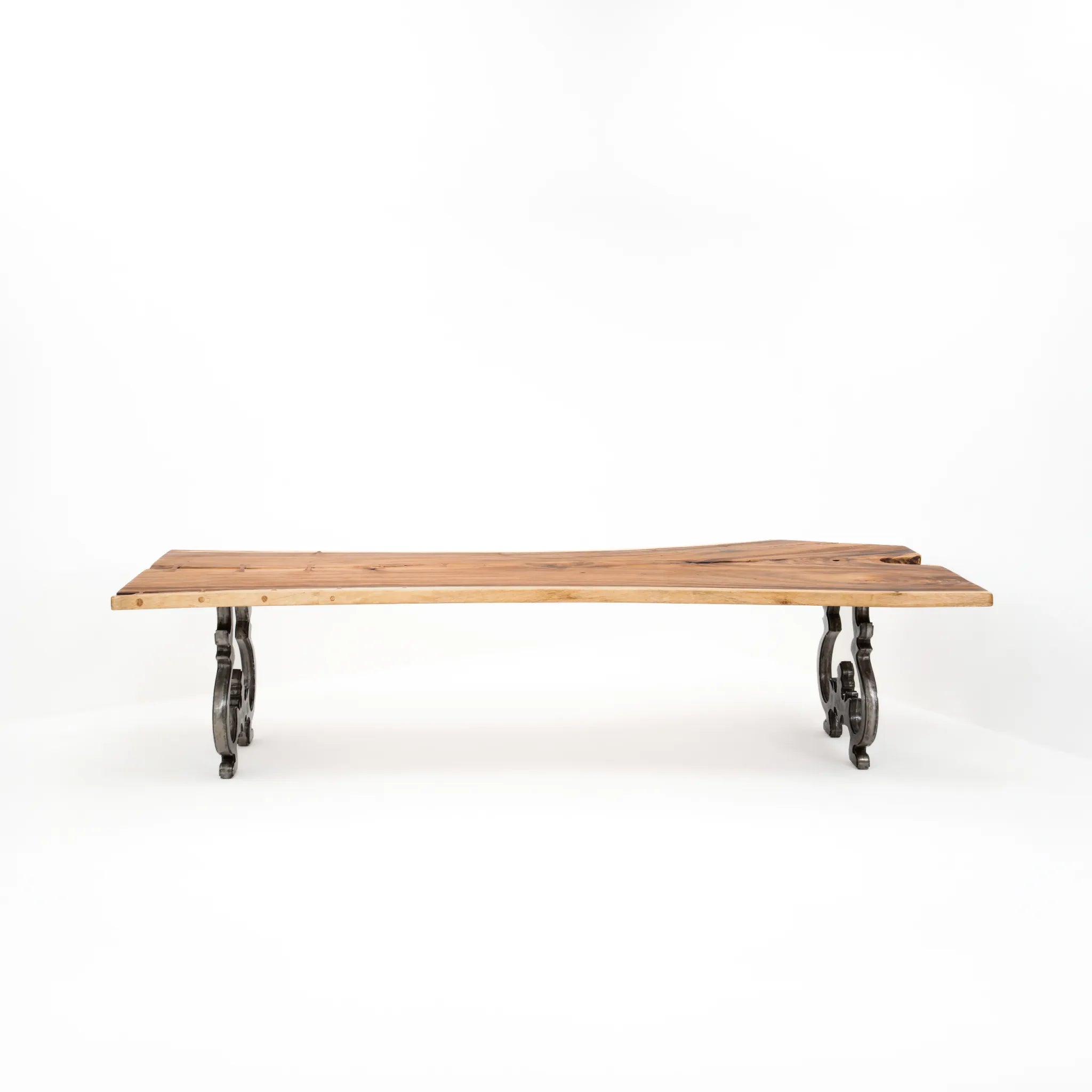 FLORENCE DINING TABLE