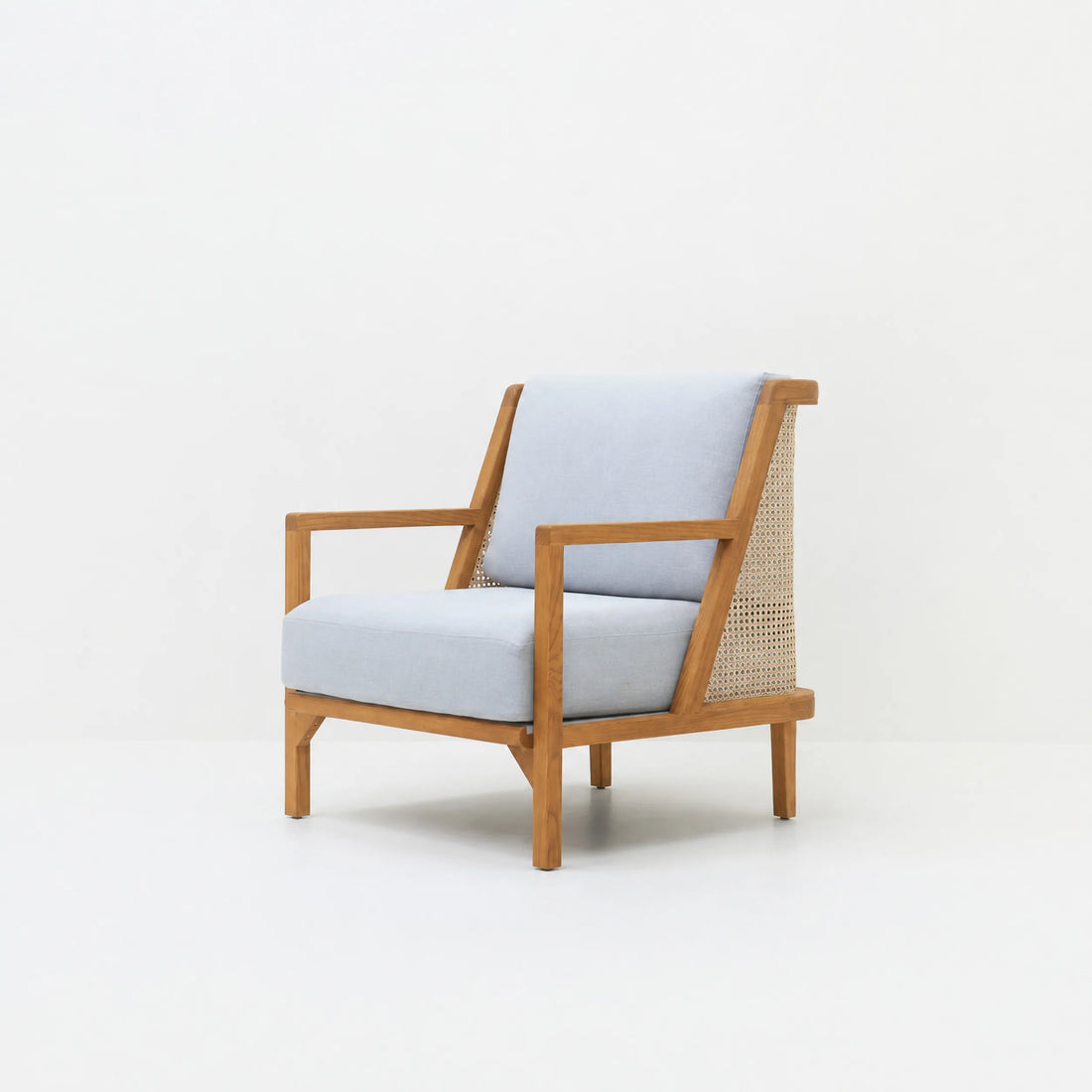 LIMA LOUNGE CHAIR