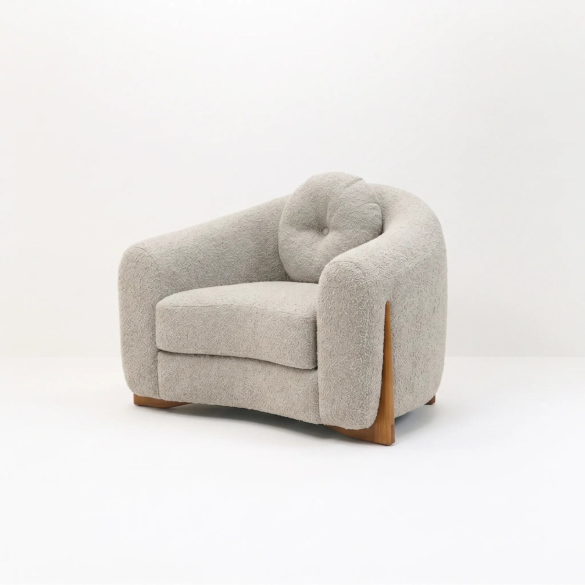 LYNX LOUNGE CHAIR