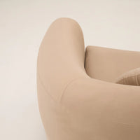 PEBBLE LOUNGE CHAIR