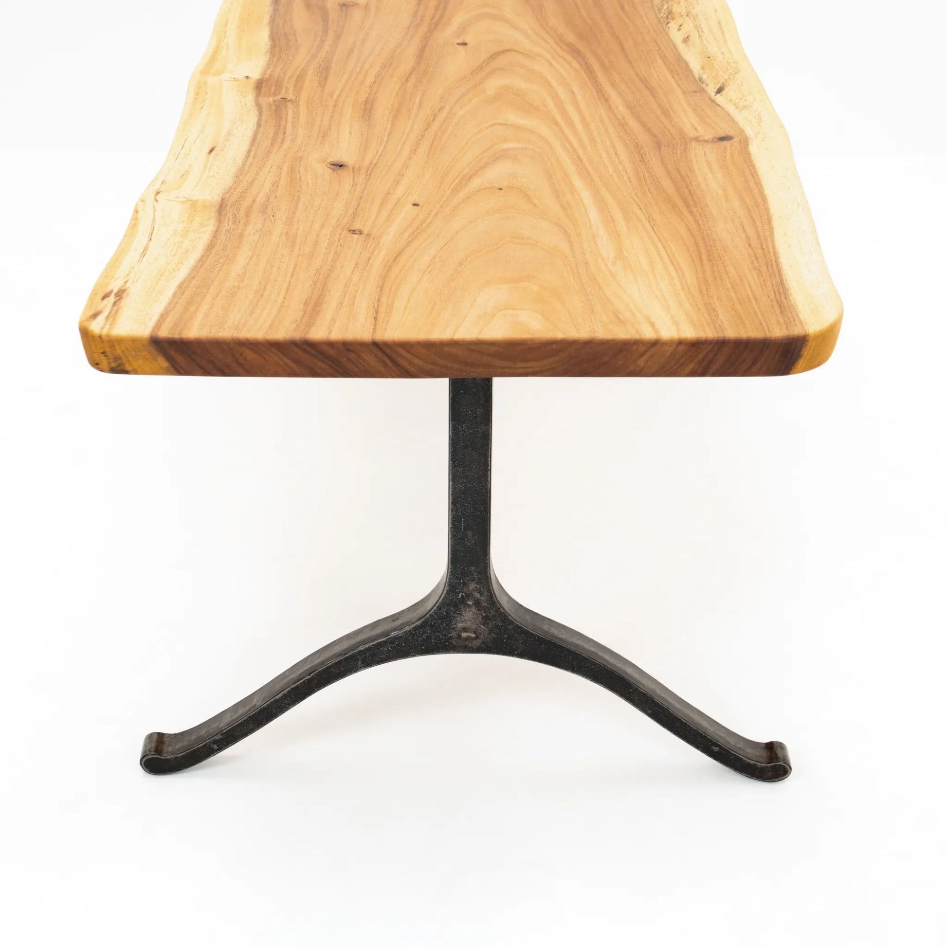 PRANCE DINING TABLE