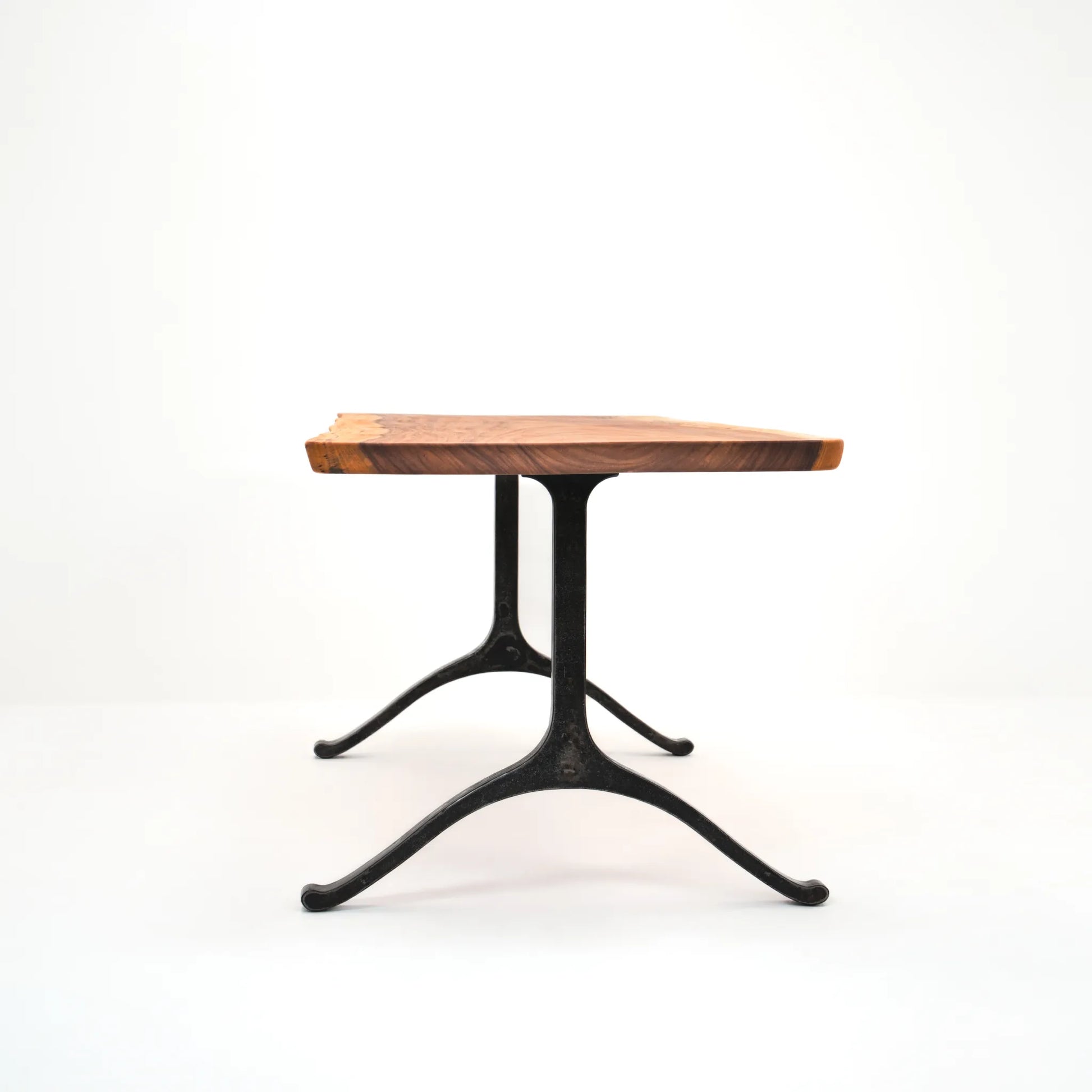 PRANCE DINING TABLE