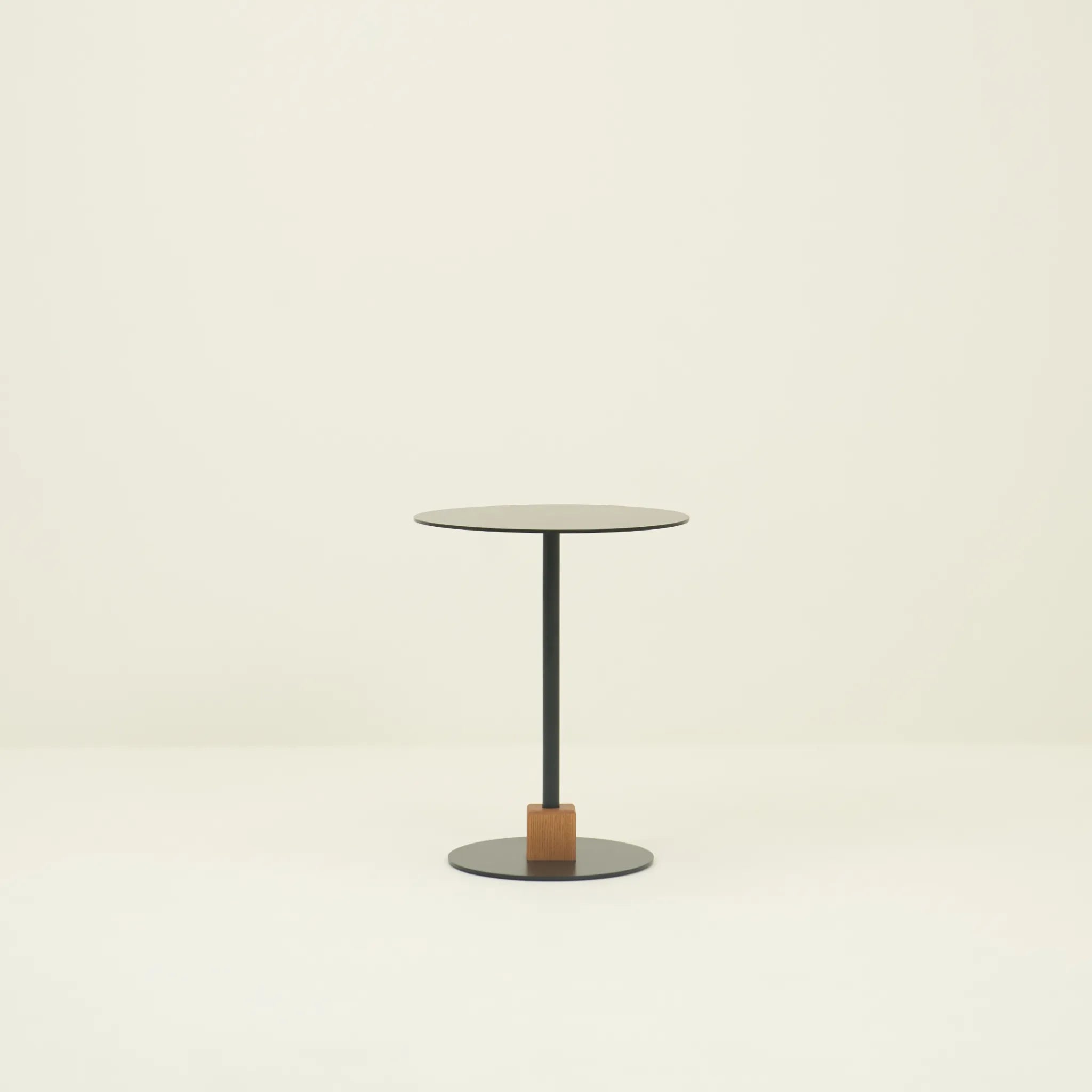 RONDA SIDE TABLE