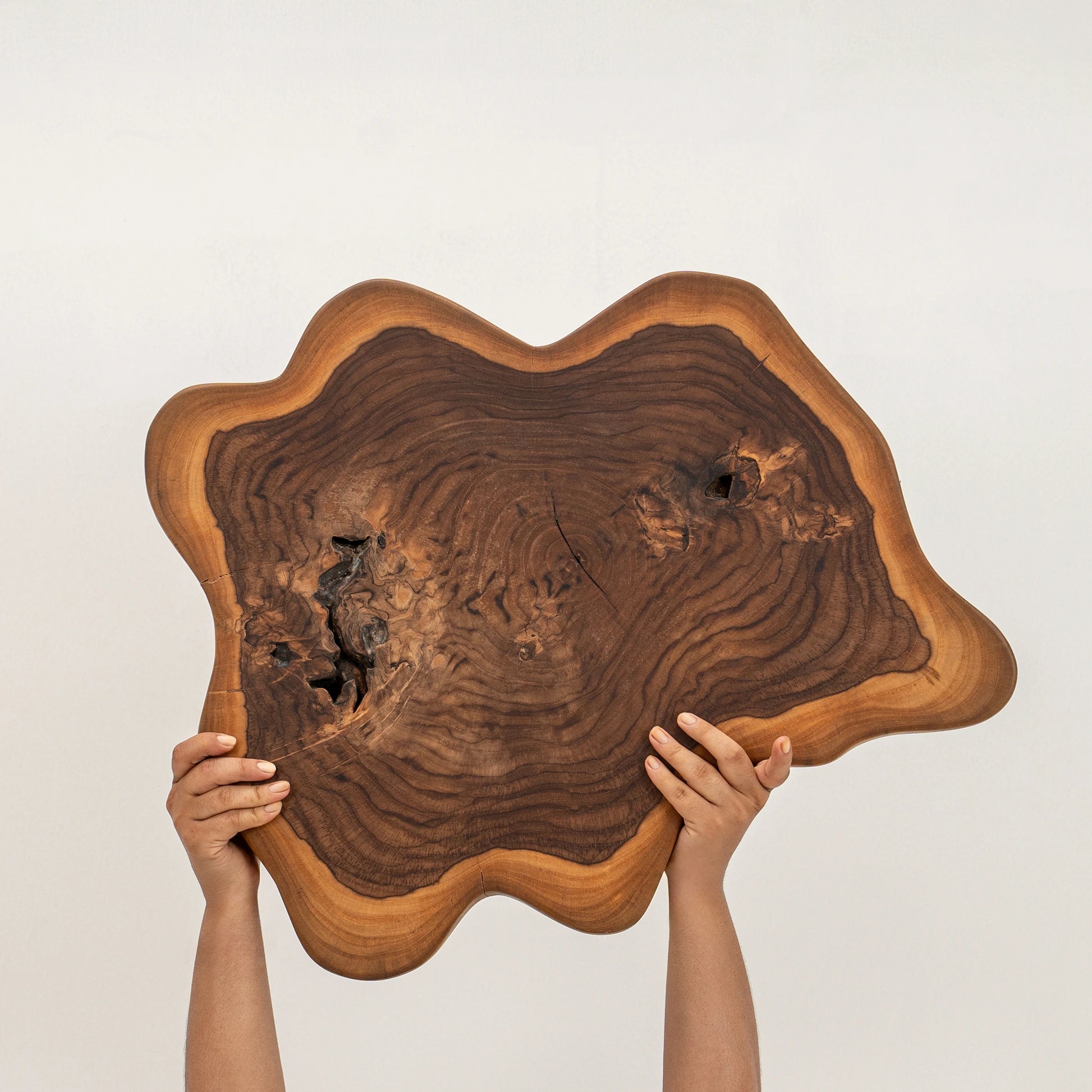 BOGOTA SIDE TABLE | PRIMO