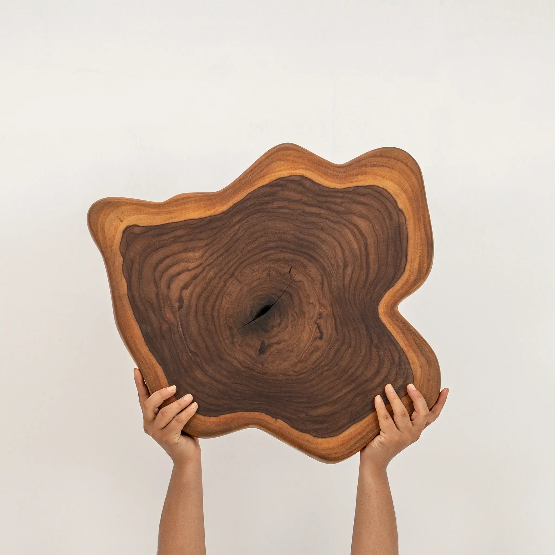BOGOTA SIDE TABLE | PRIMO
