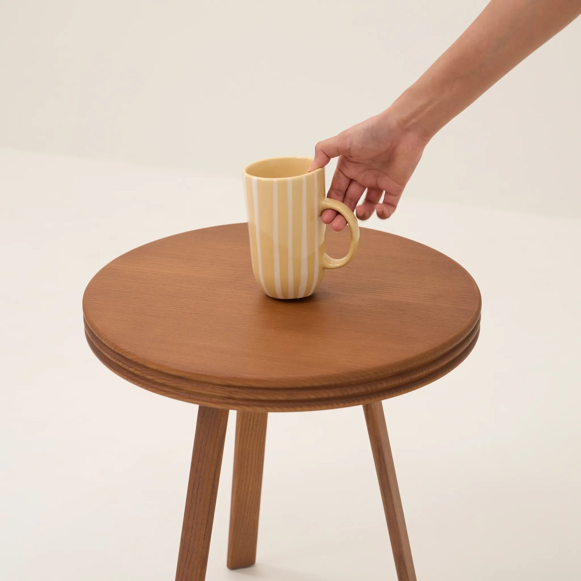 SATURN SIDE TABLE