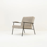 ZEPLIN LOUNGE CHAIR
