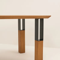TETRA DINING TABLE
