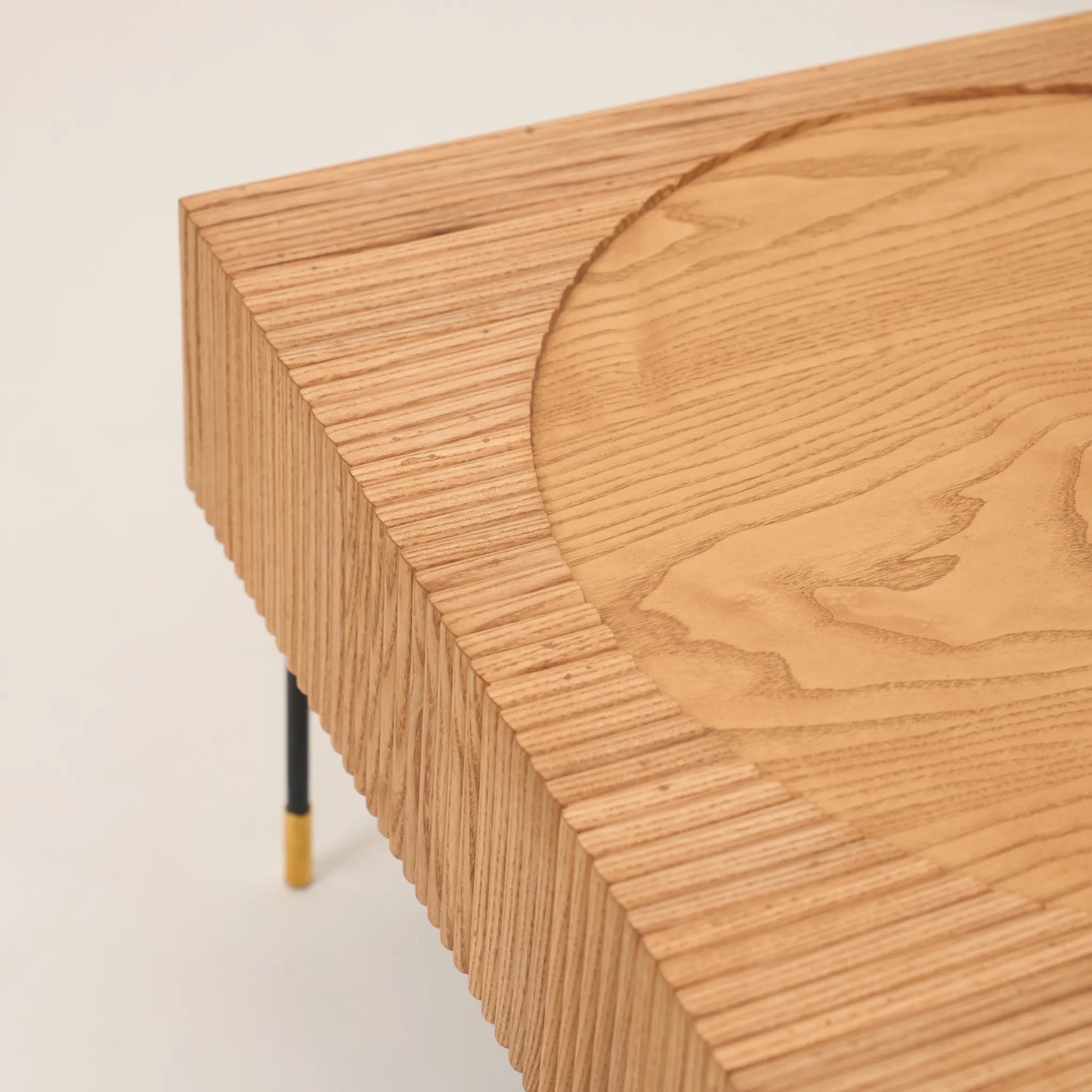 TREBLE COFFEE TABLE