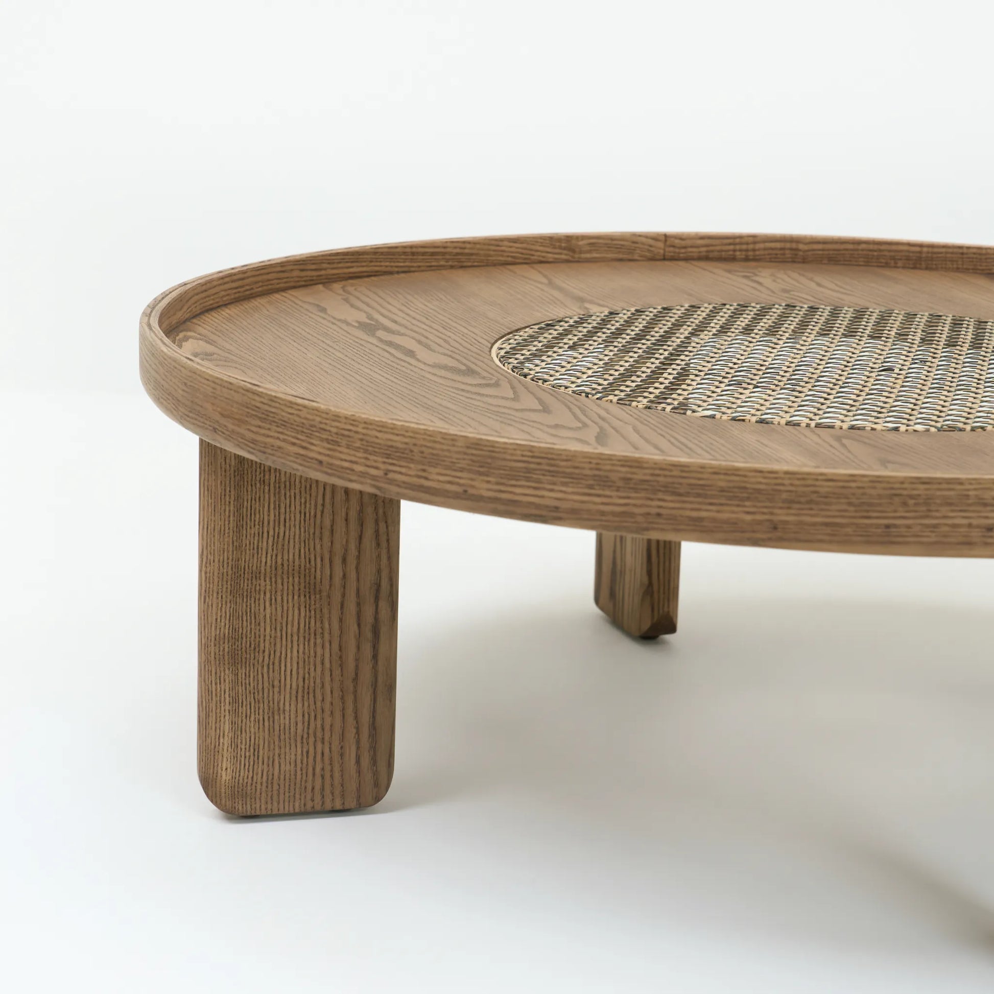 TRIVET COFFEE TABLE