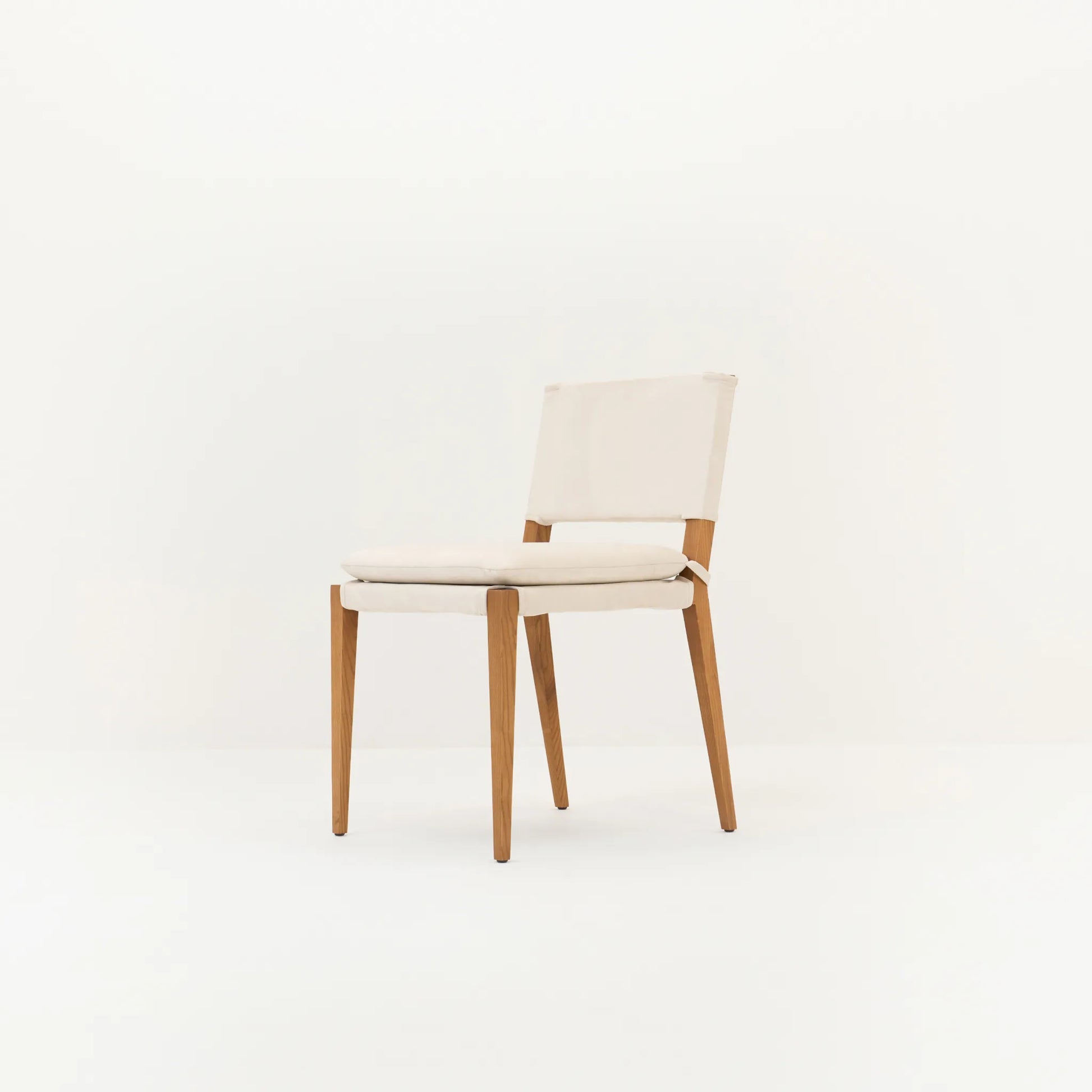 YANA CHAIR