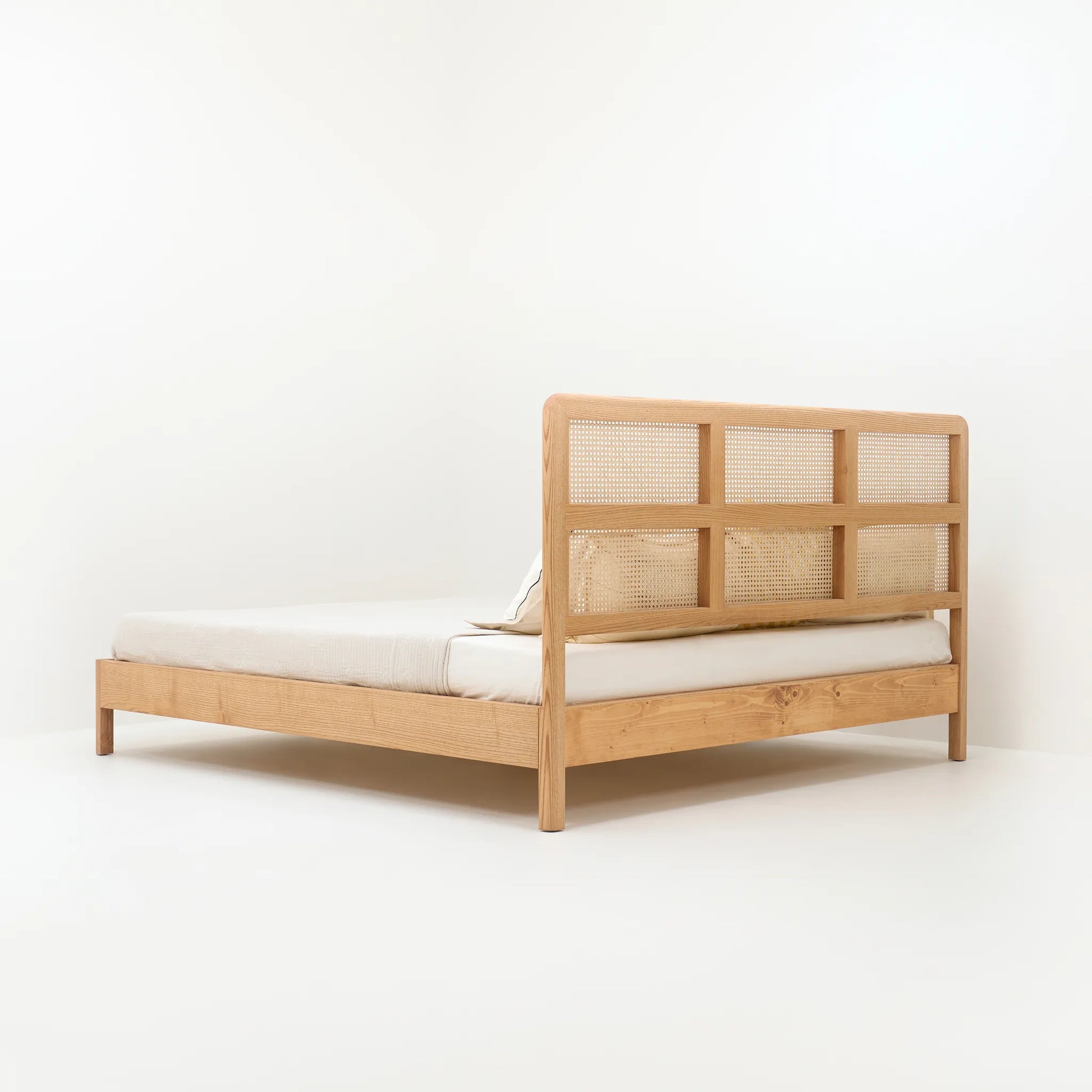 WICKHAM BED
