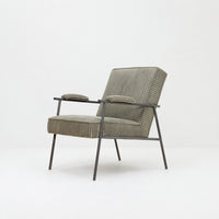 ZEPLIN LOUNGE CHAIR | COMPACT