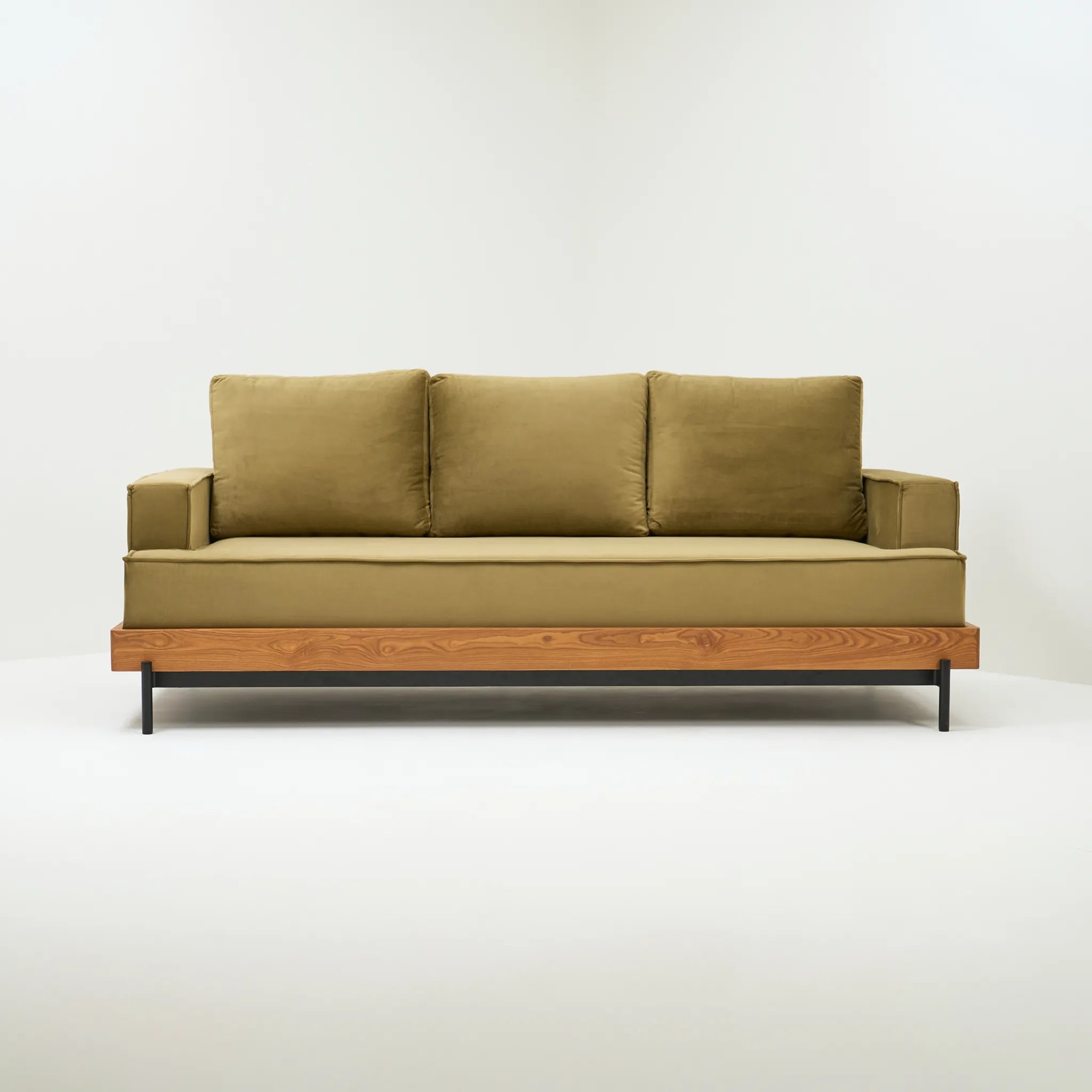 RAYA | 3 SEATER SOFA