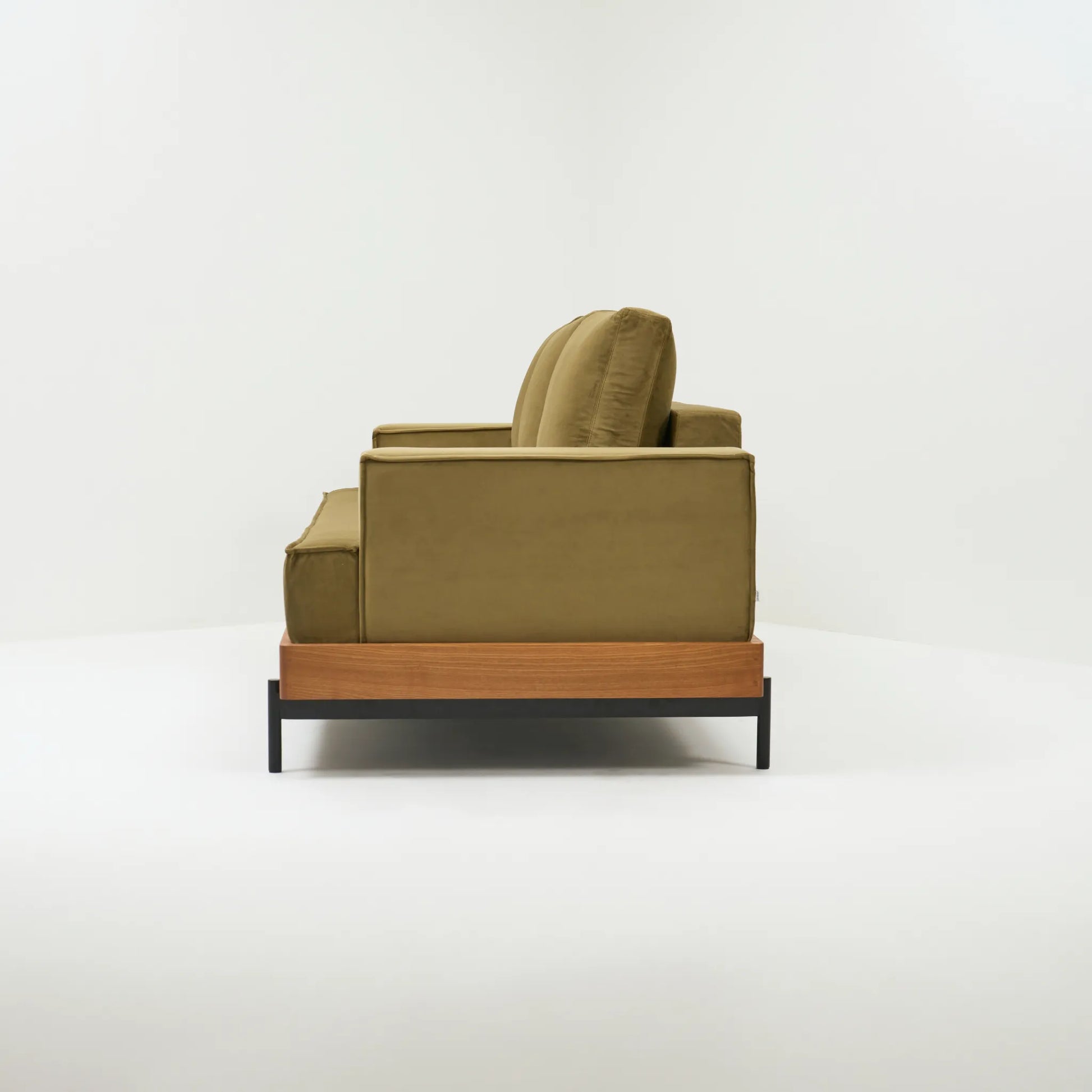 RAYA | 3 SEATER SOFA
