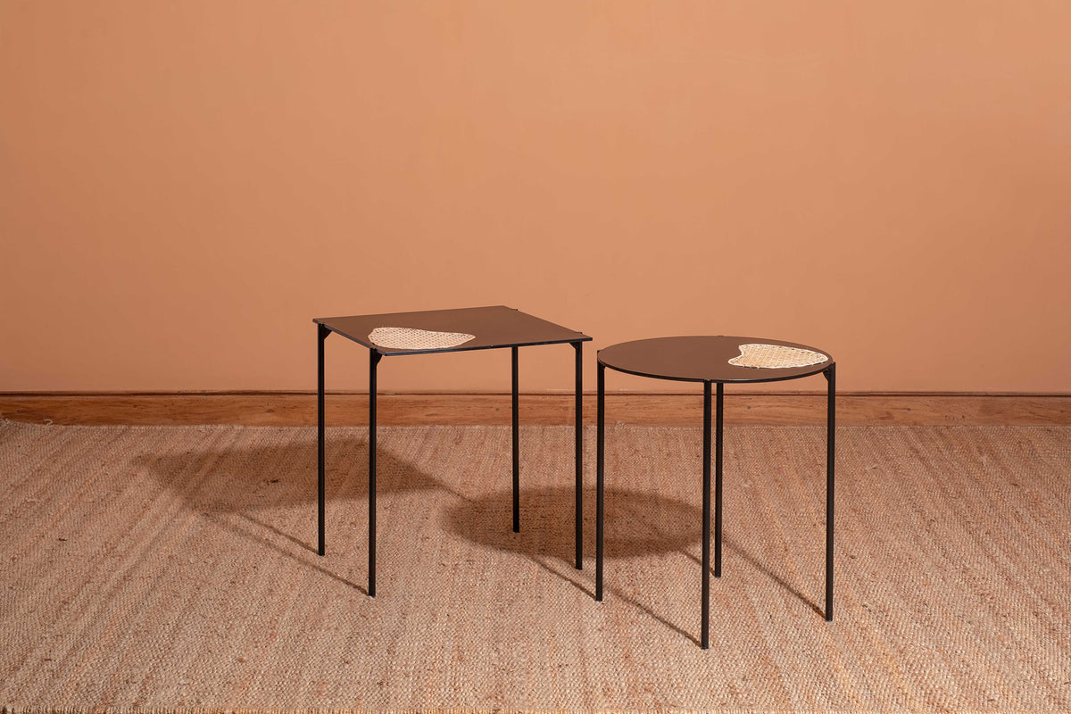 MOBO SQUARE SIDE TABLE